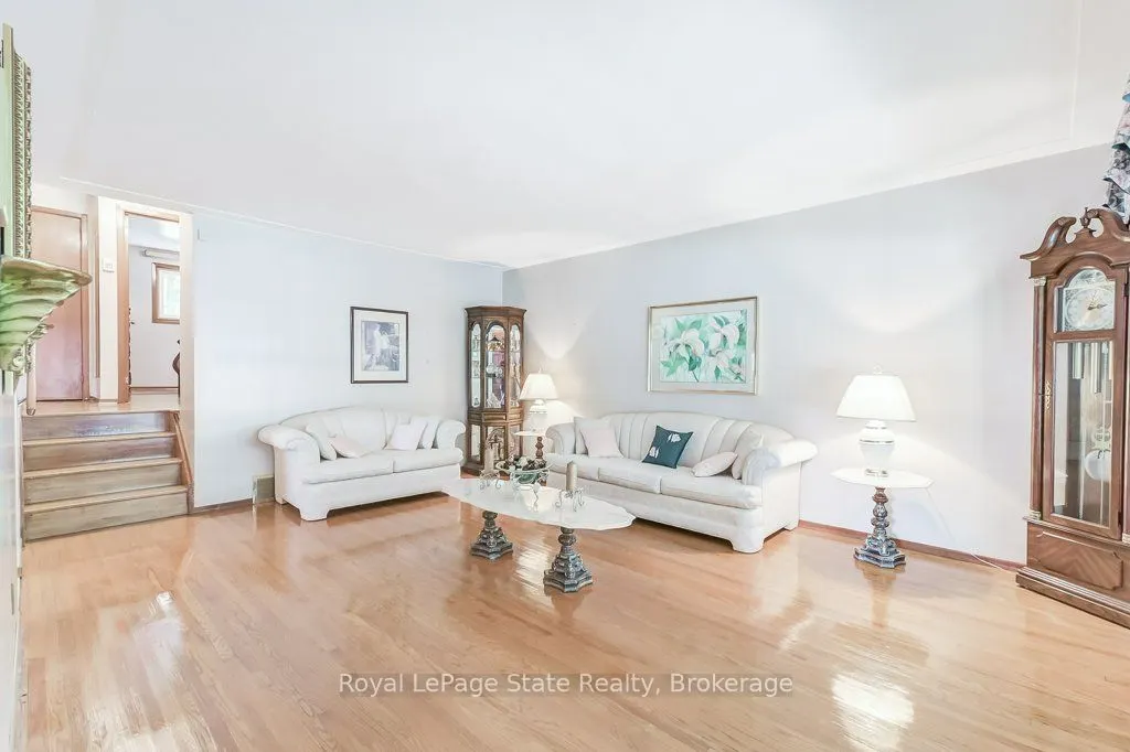 11 Rogers Road