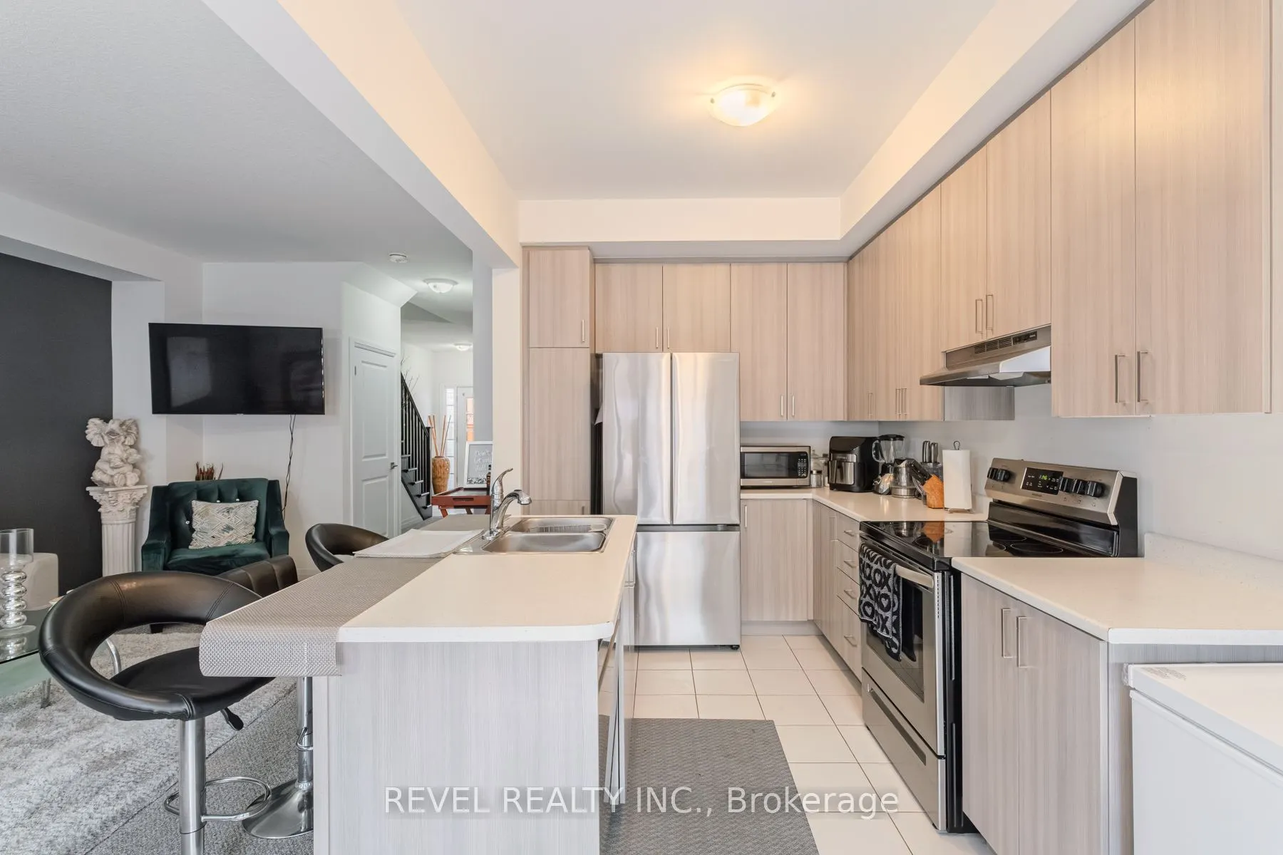 520 Grey Street, #11