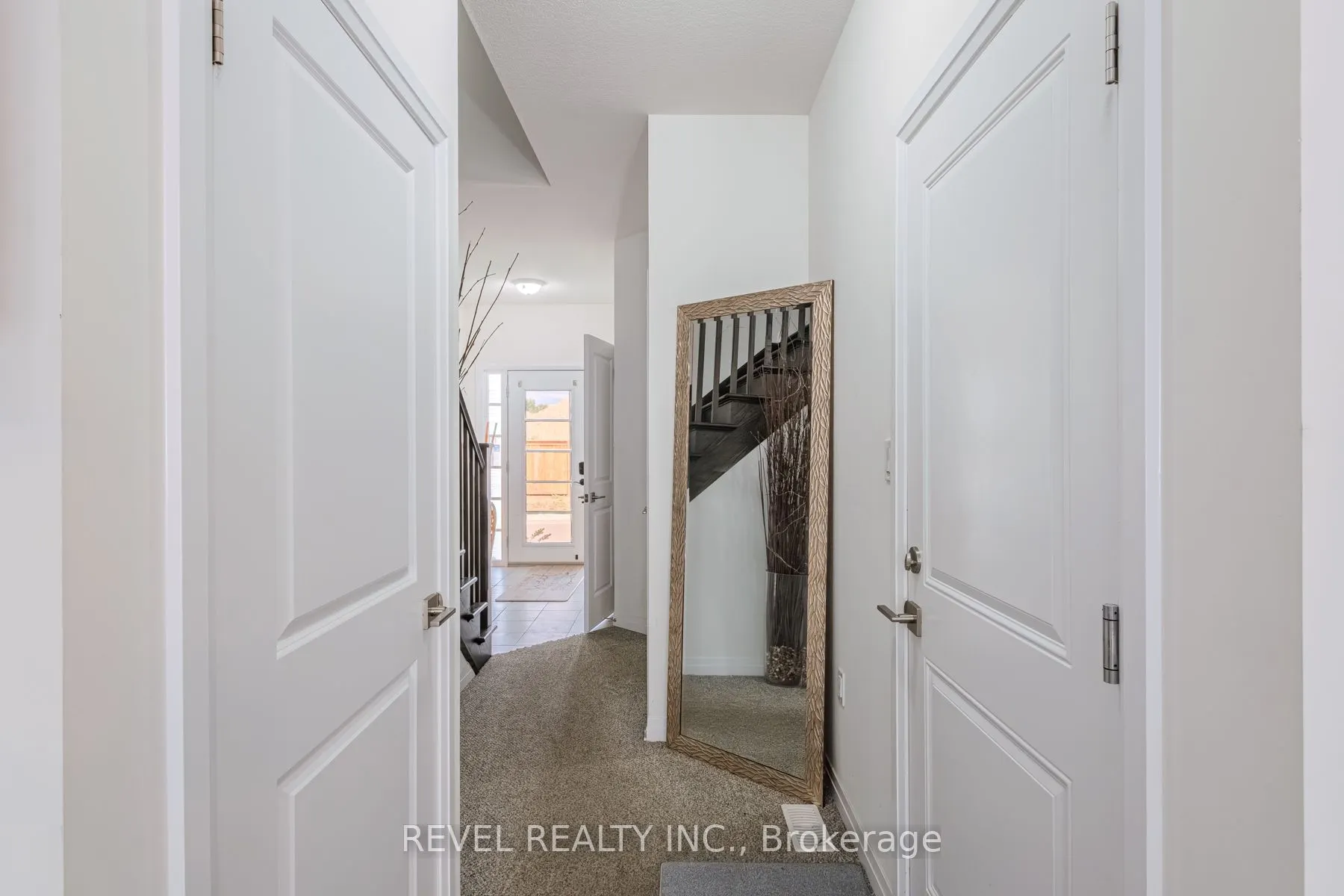 520 Grey Street, #11
