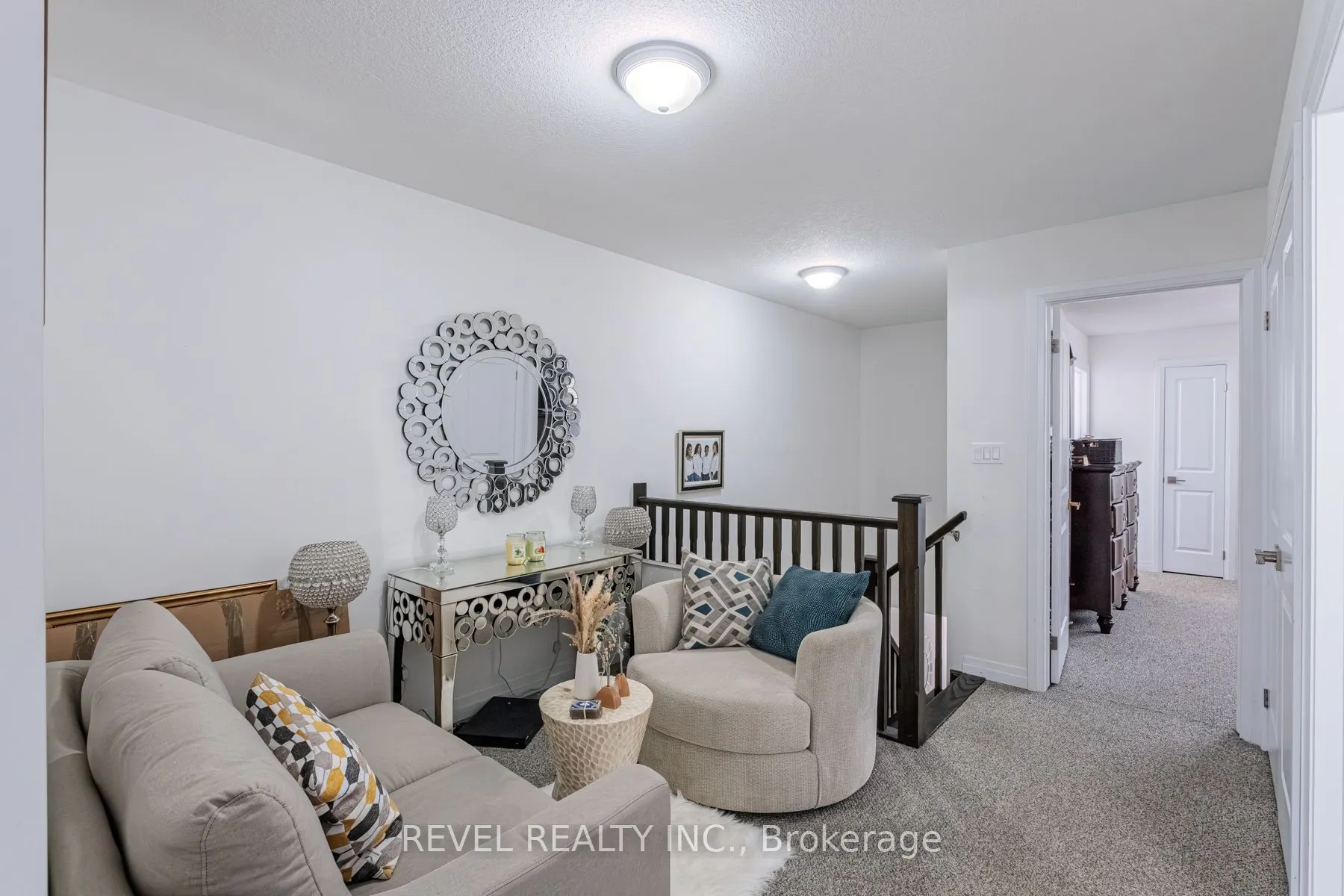 520 Grey Street, #11