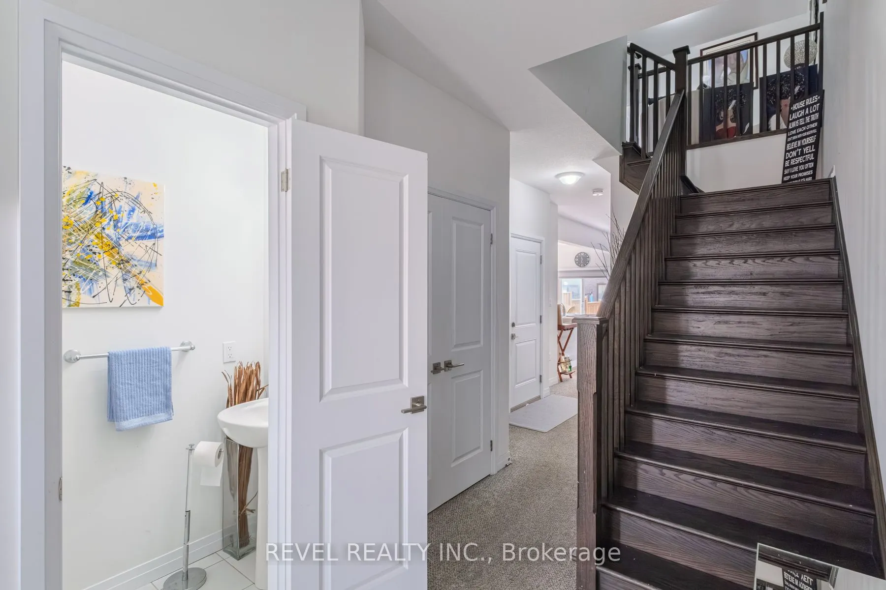 520 Grey Street, #11