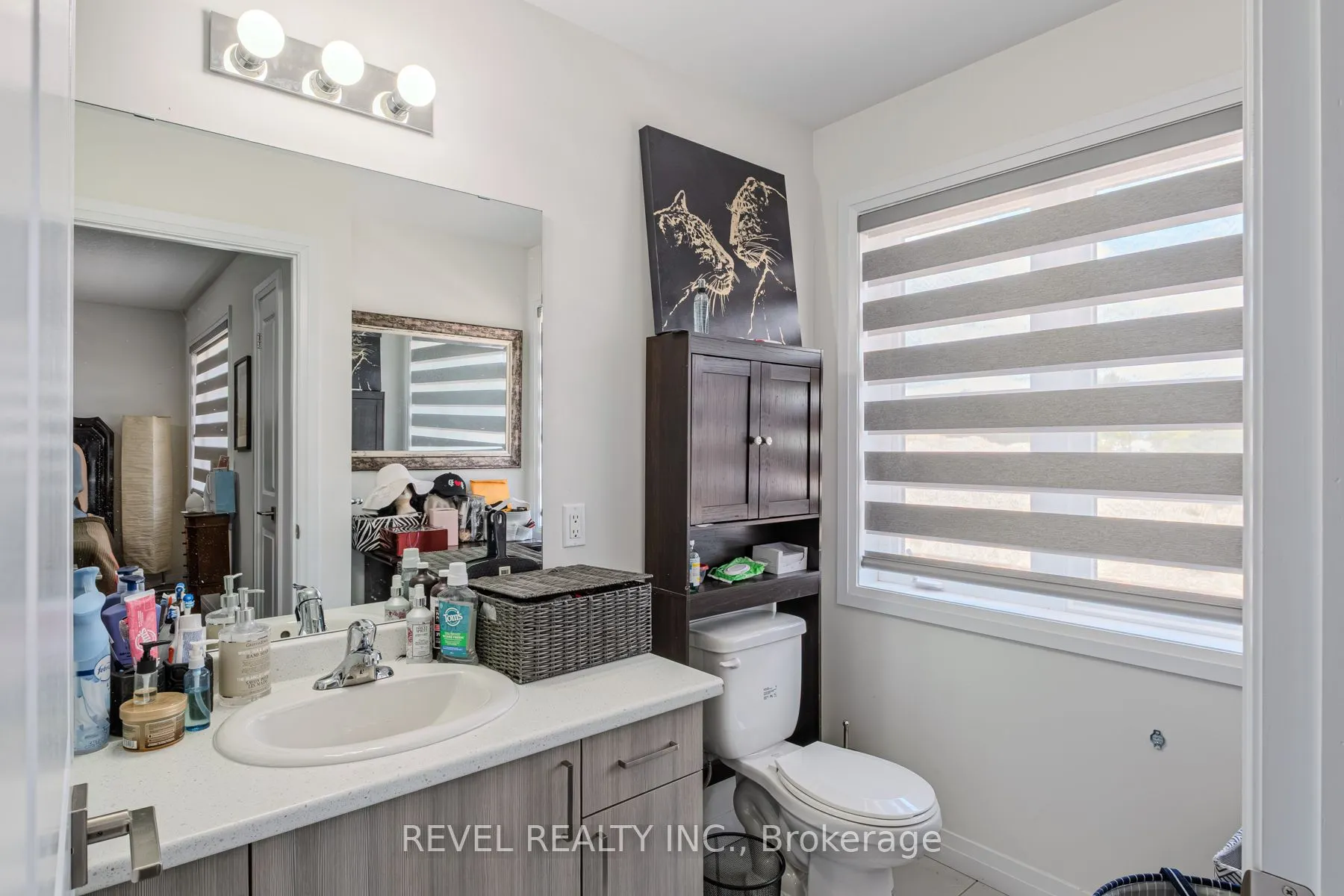 520 Grey Street, #11