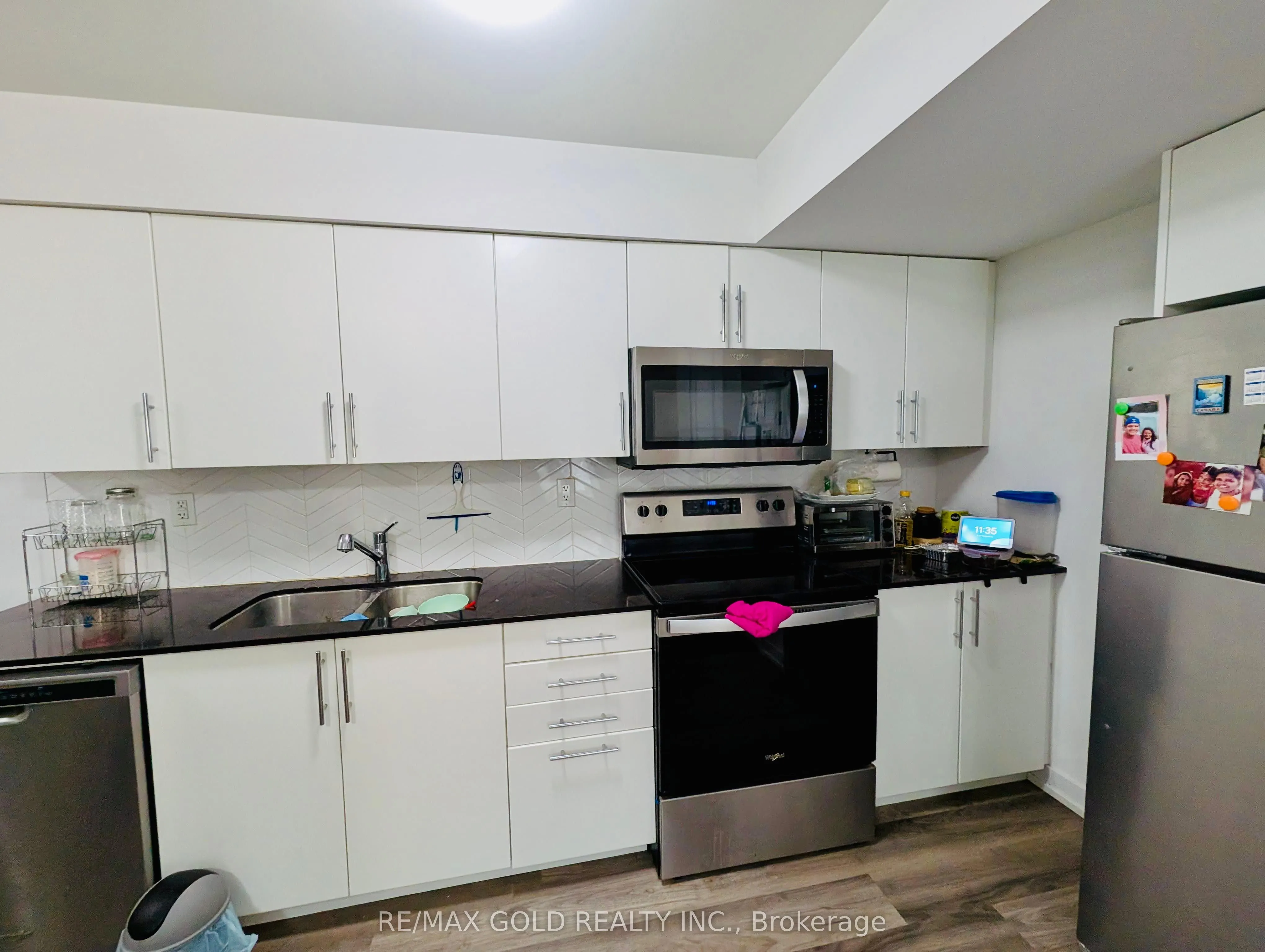 205 West Oak Trail, #28