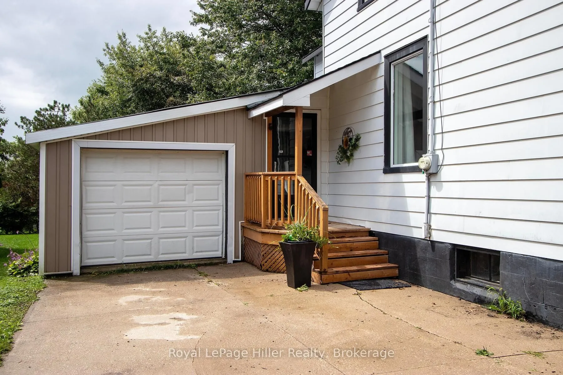 53 George Street E
