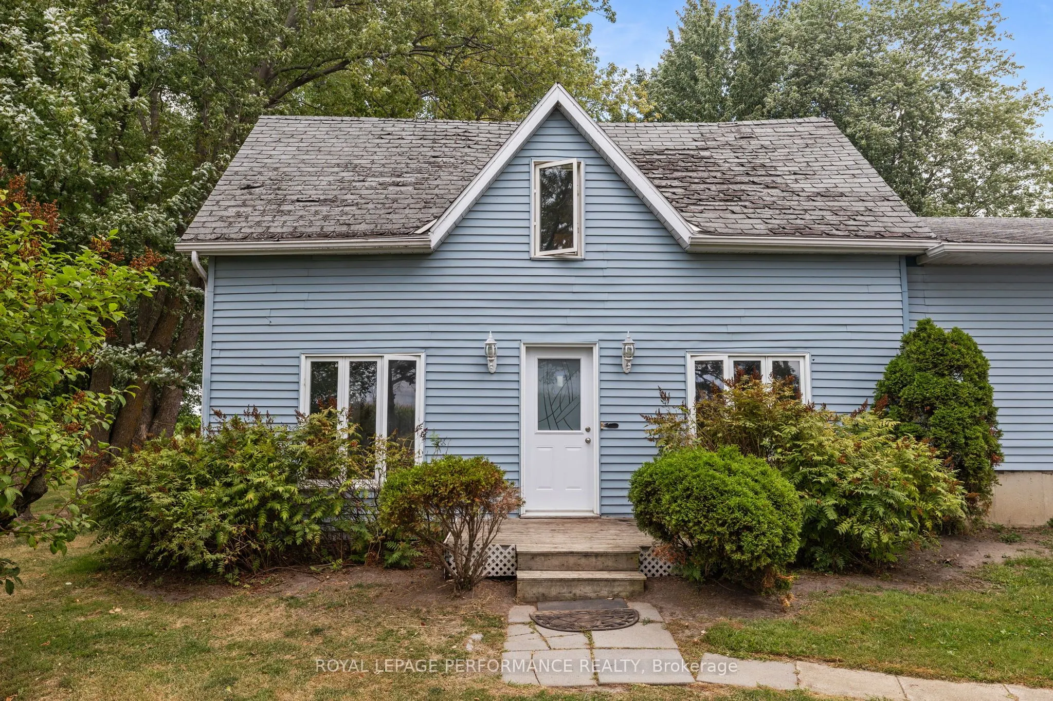 721 St Thomas Road