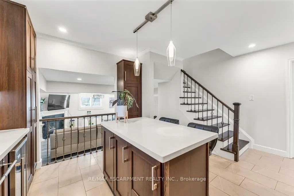 650 Acadia Drive
