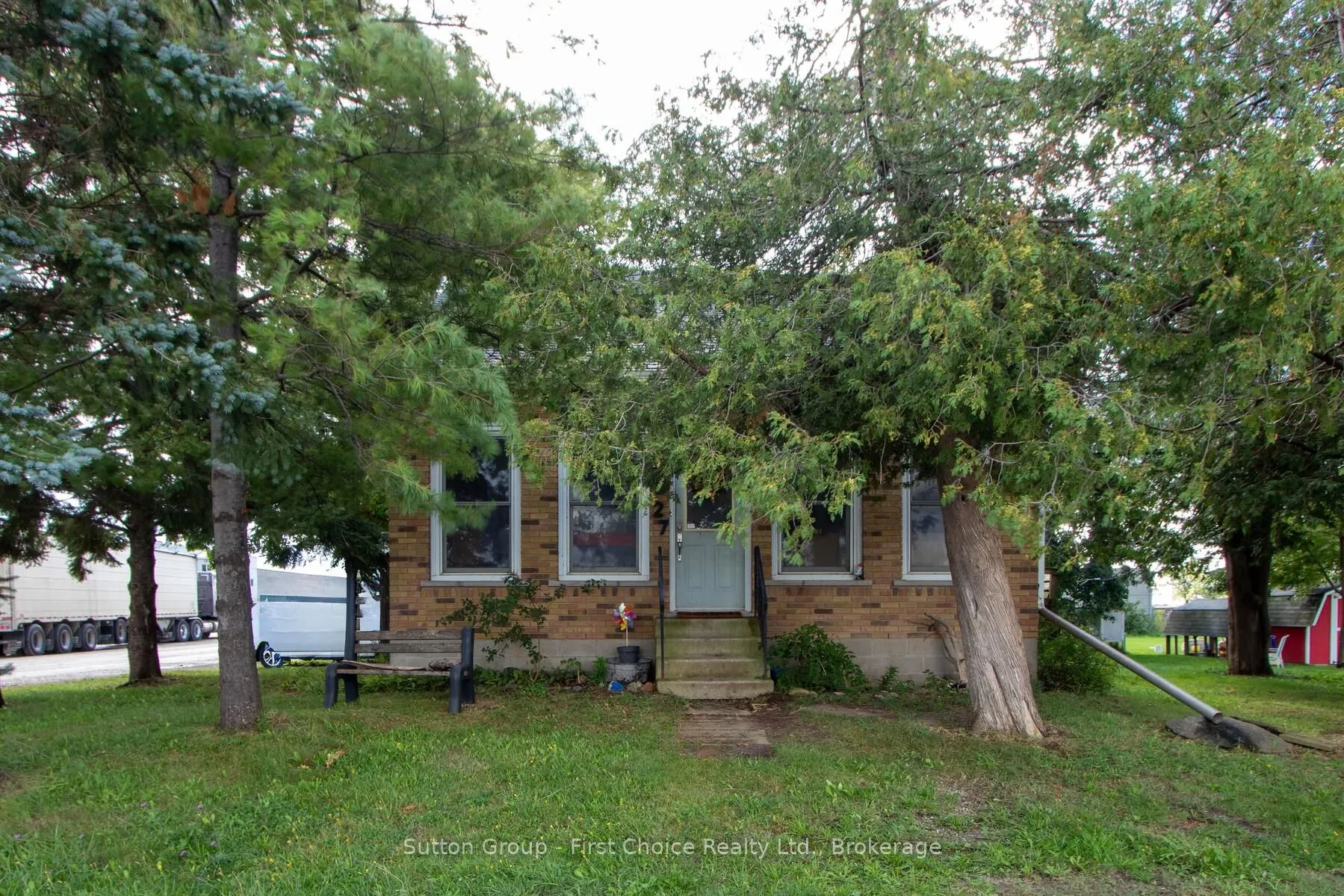 27 Arthur Street
