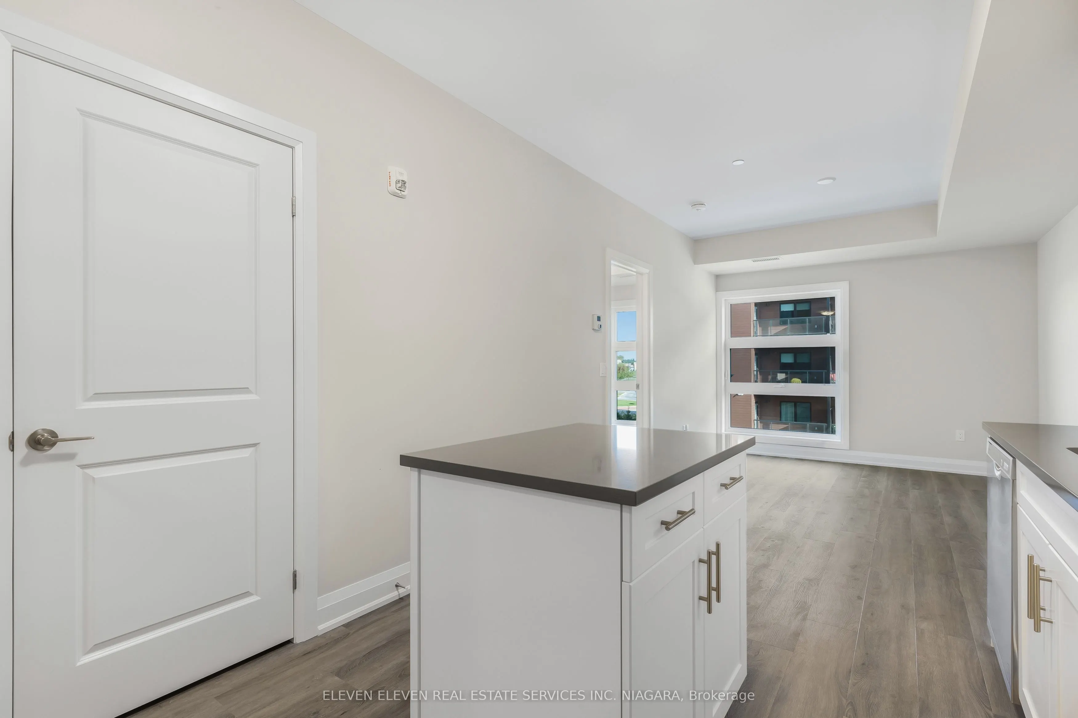 118 Summersides Boulevard, #202