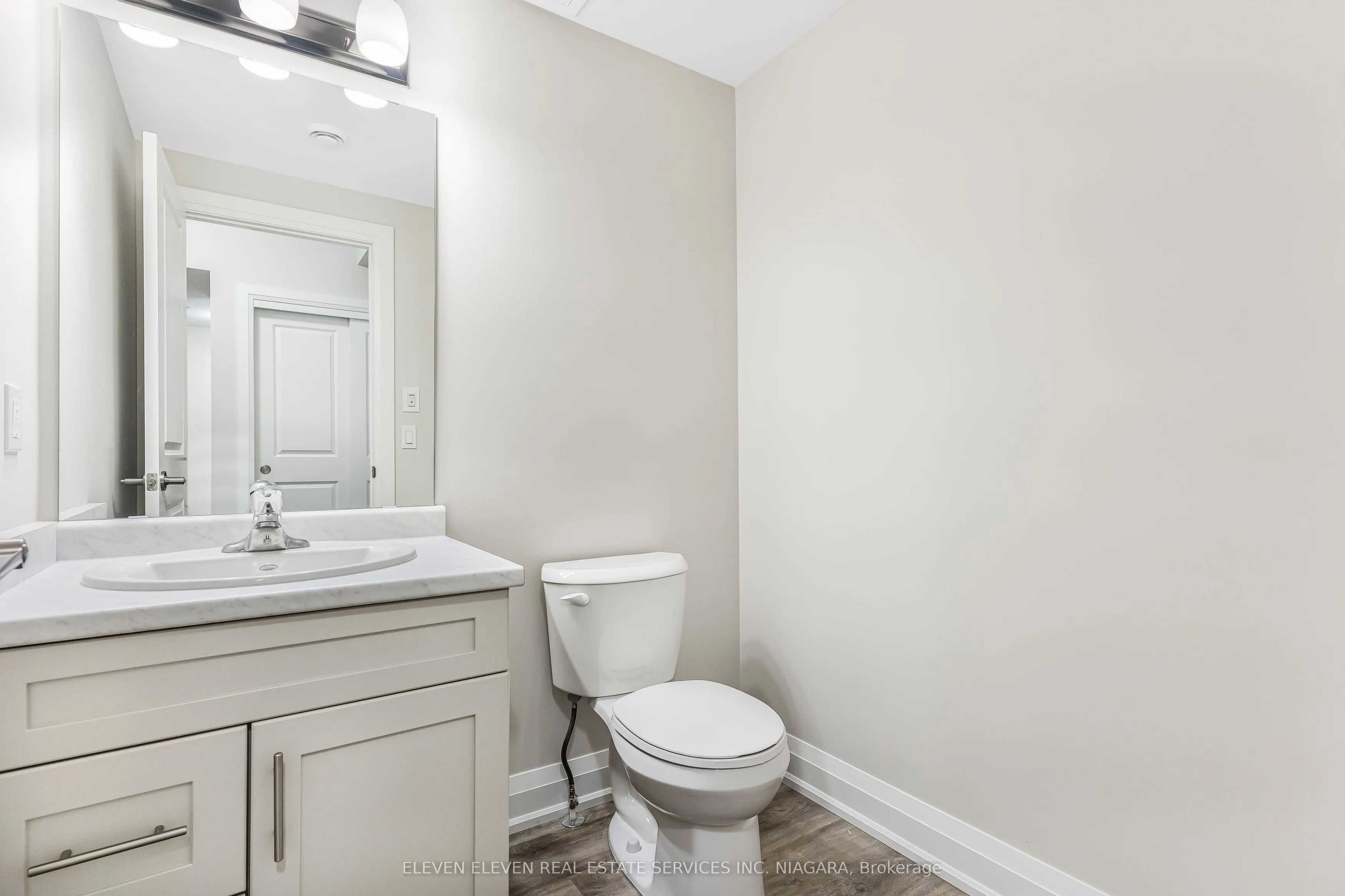 118 Summersides Boulevard, #202