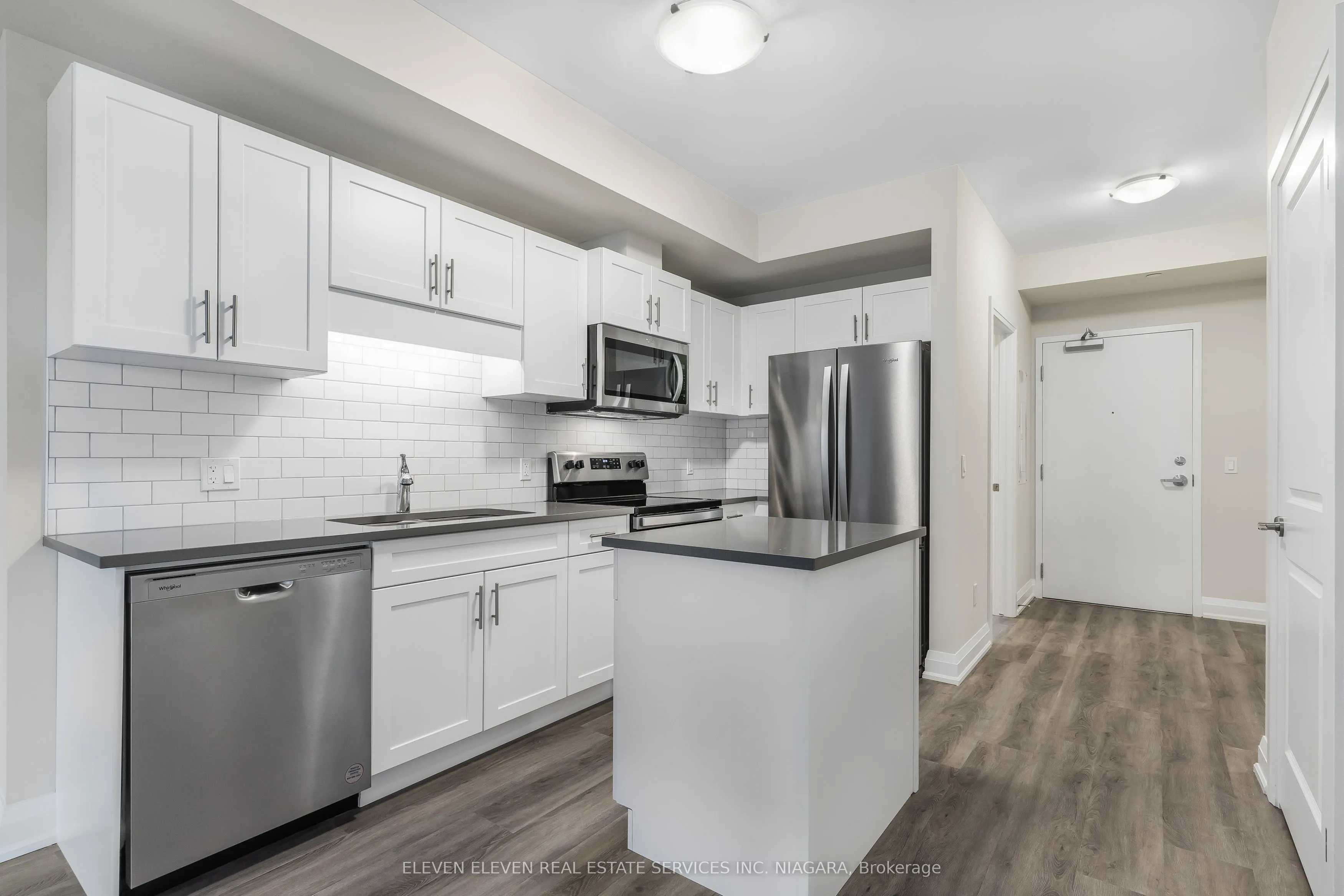 118 Summersides Boulevard, #202