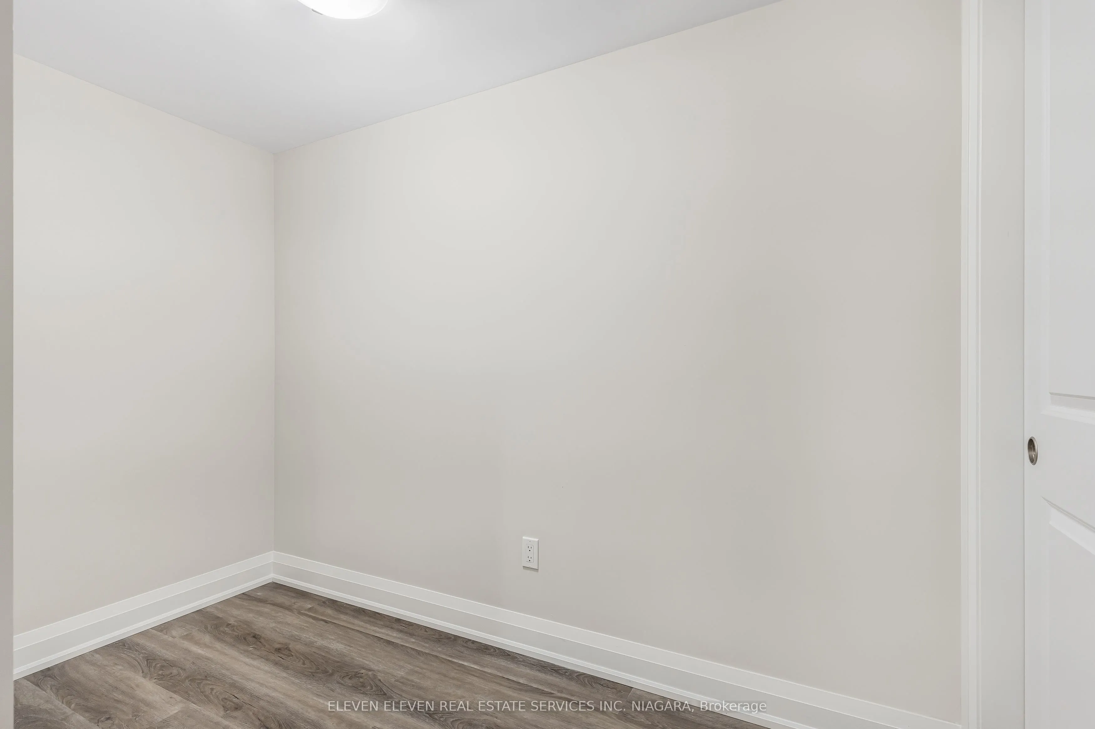 118 Summersides Boulevard, #202