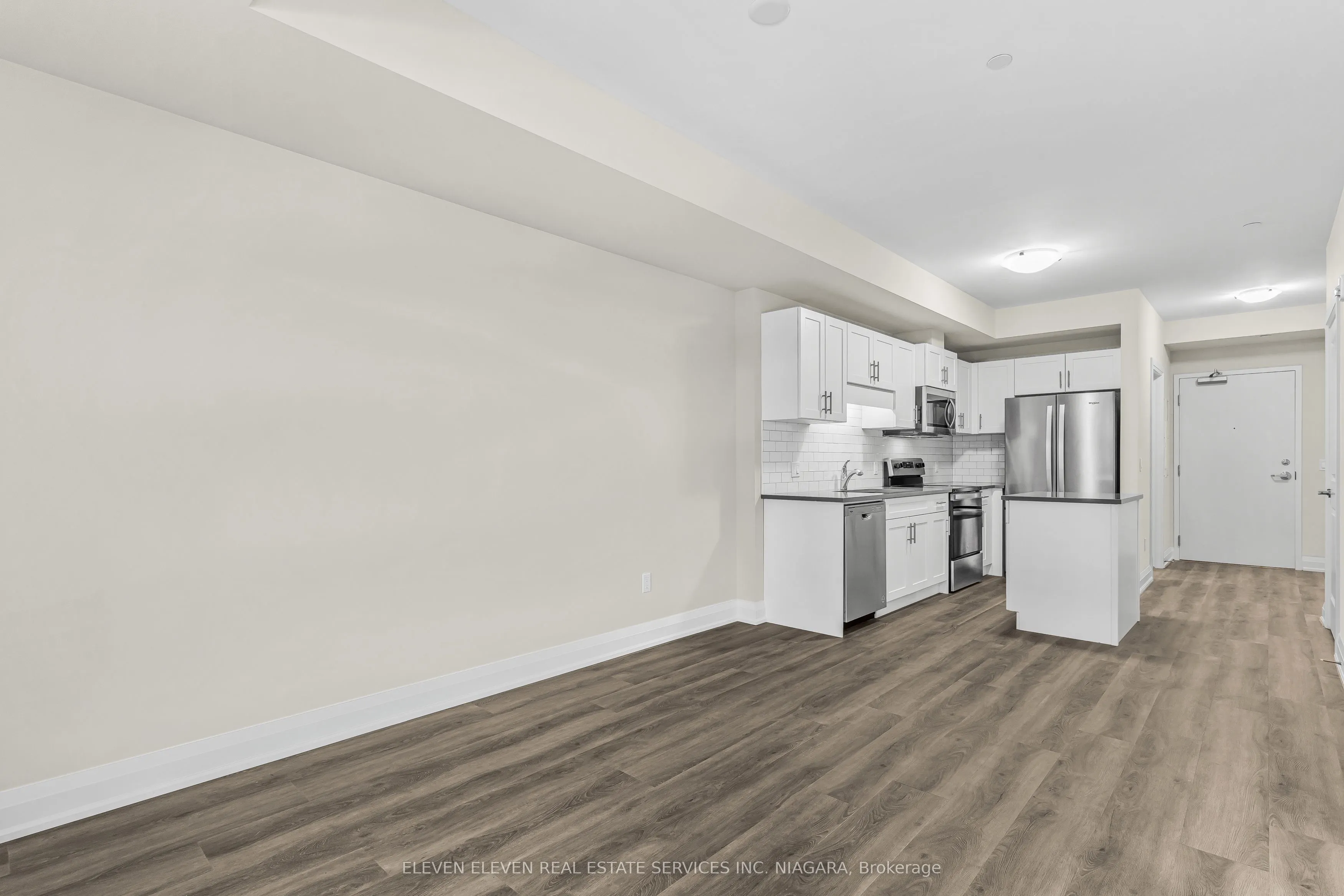 118 Summersides Boulevard, #202