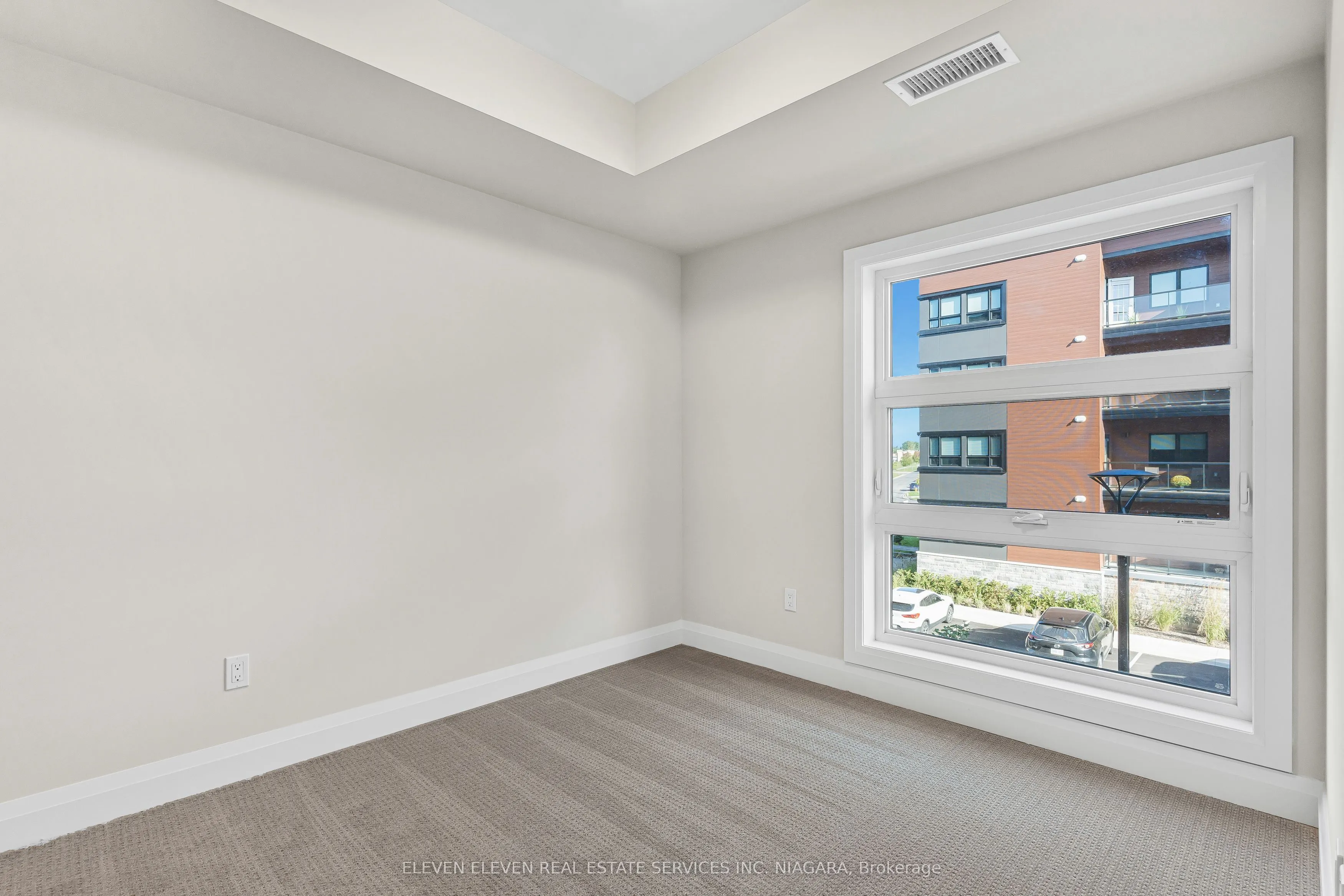 118 Summersides Boulevard, #202