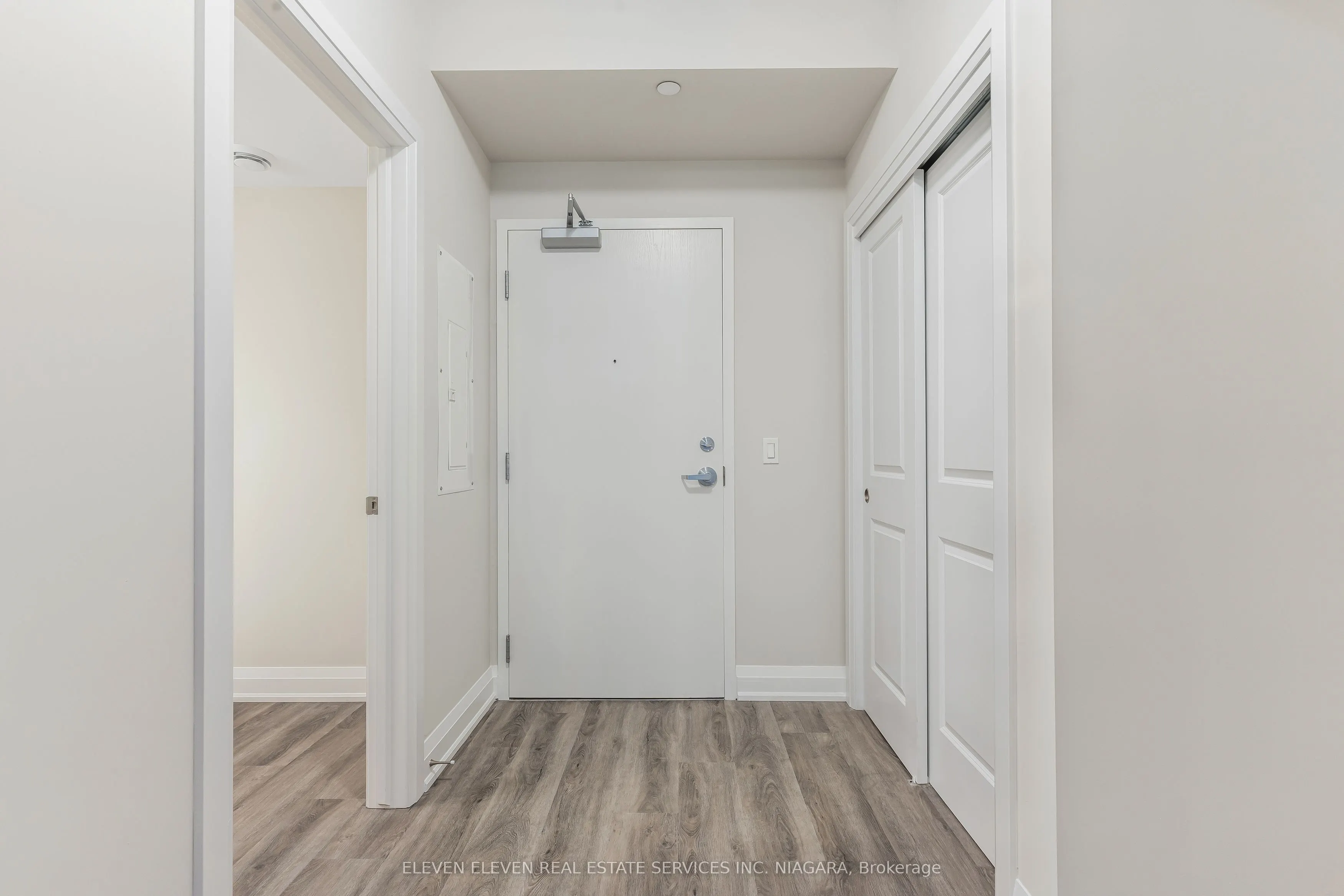 118 Summersides Boulevard, #202