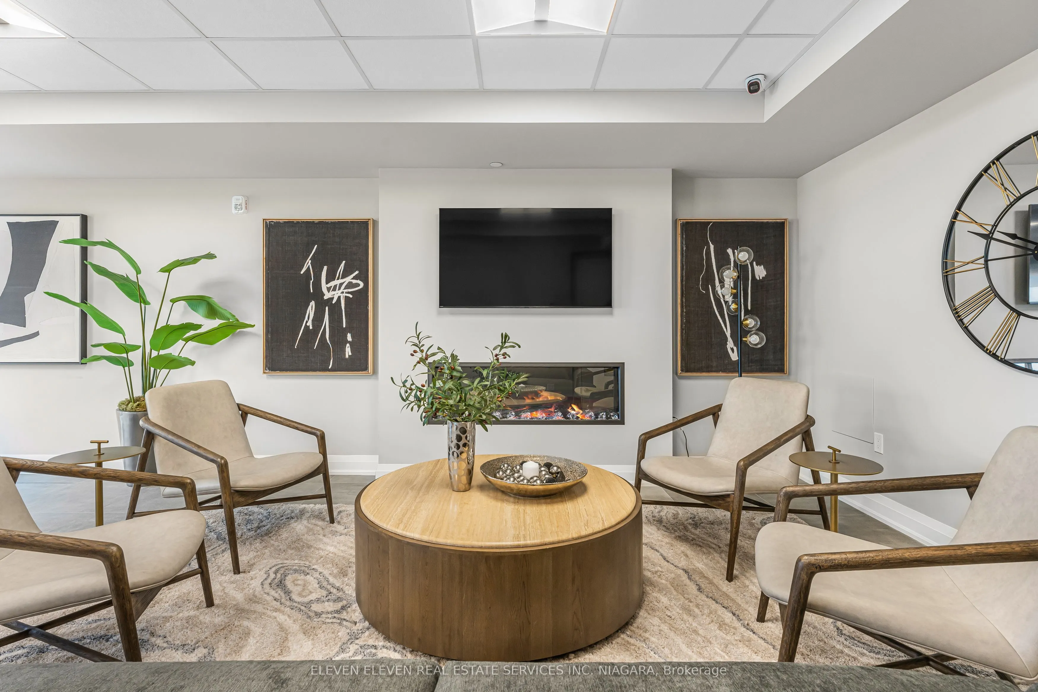 118 Summersides Boulevard, #302