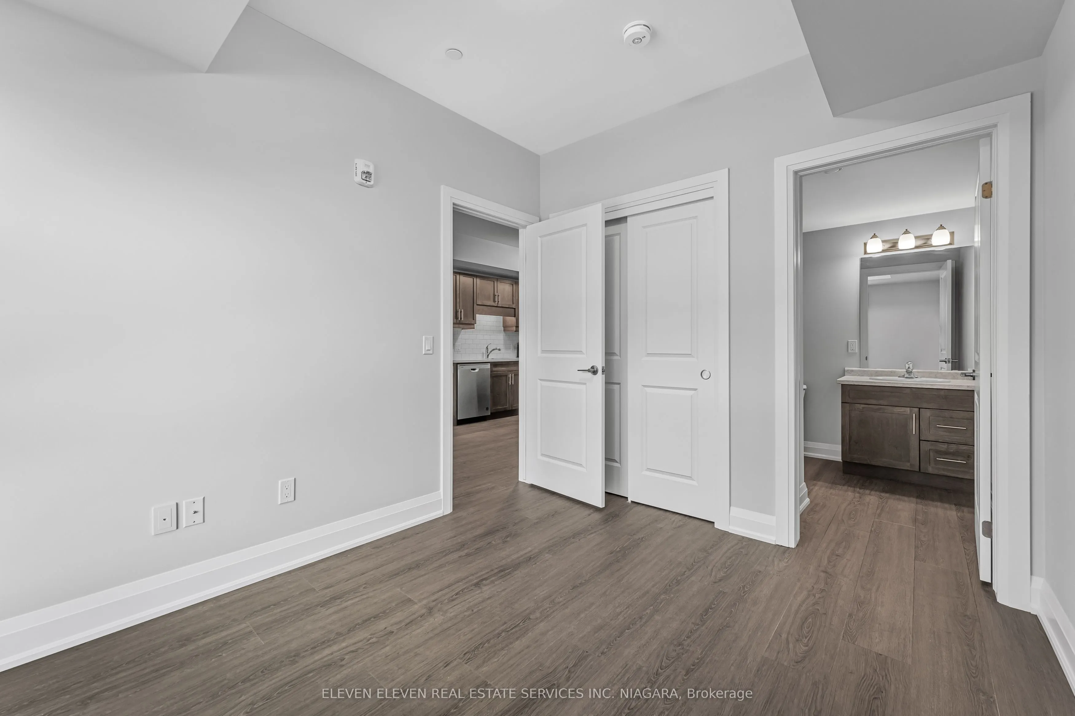 118 Summersides Boulevard, #302