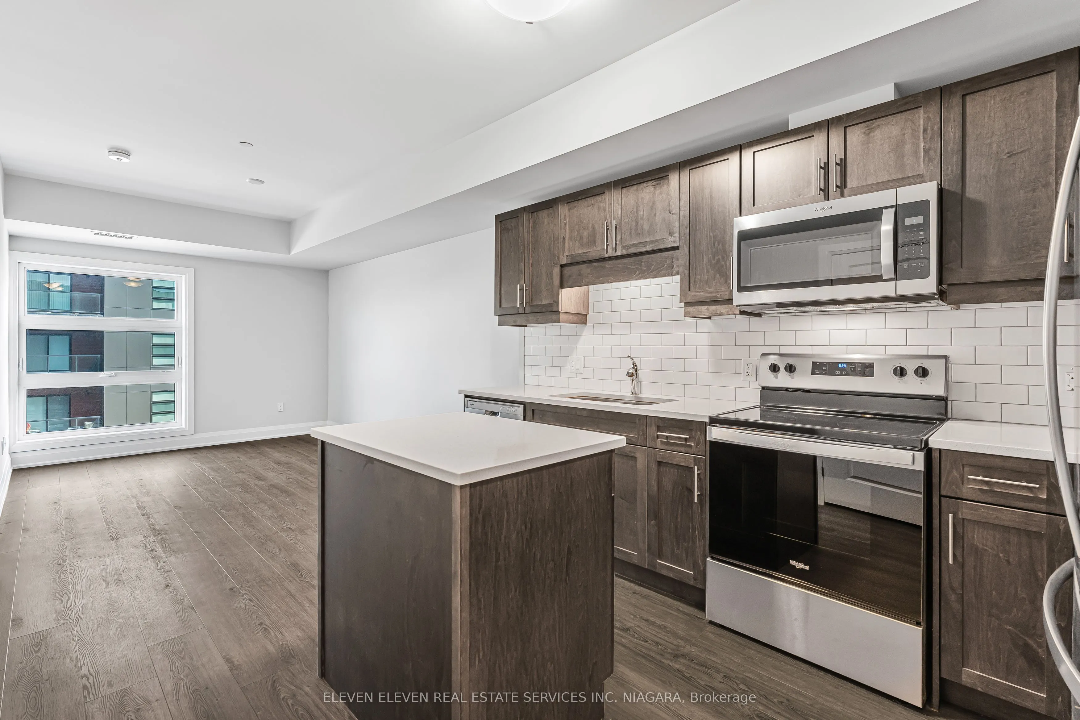 118 Summersides Boulevard, #302