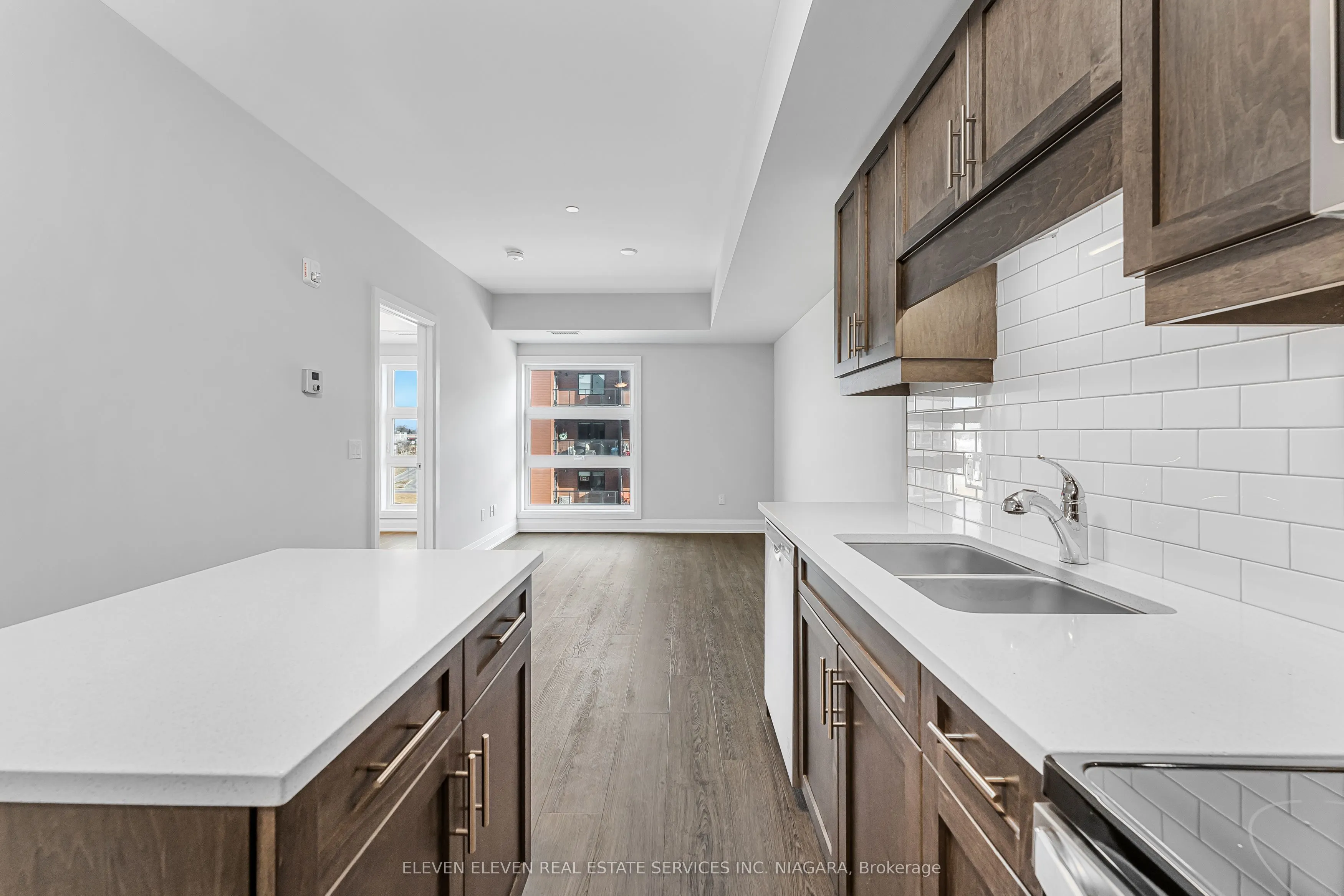 118 Summersides Boulevard, #302