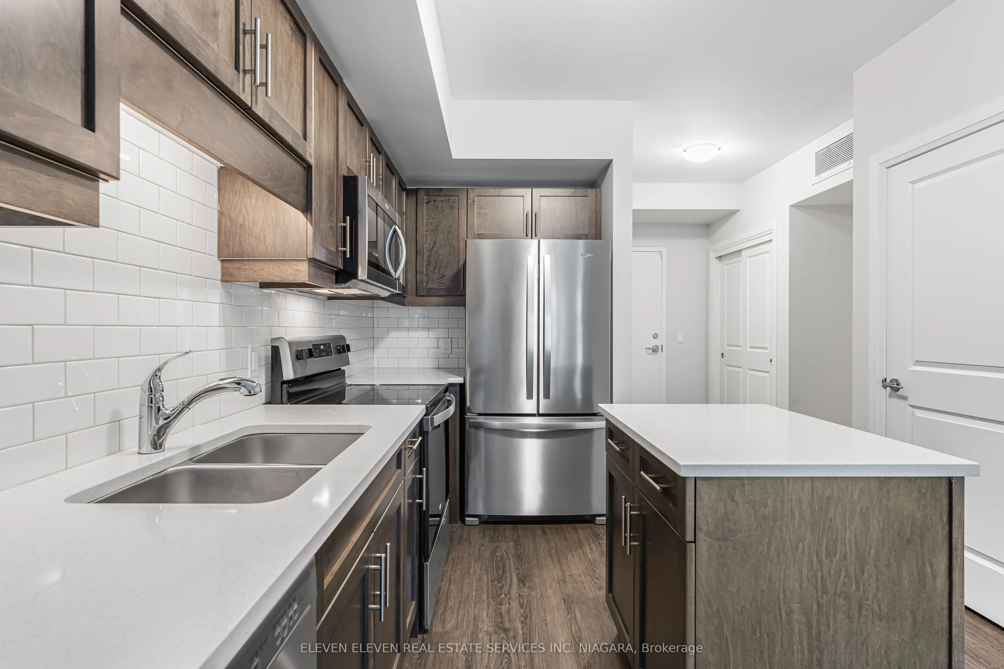 118 Summersides Boulevard, #302