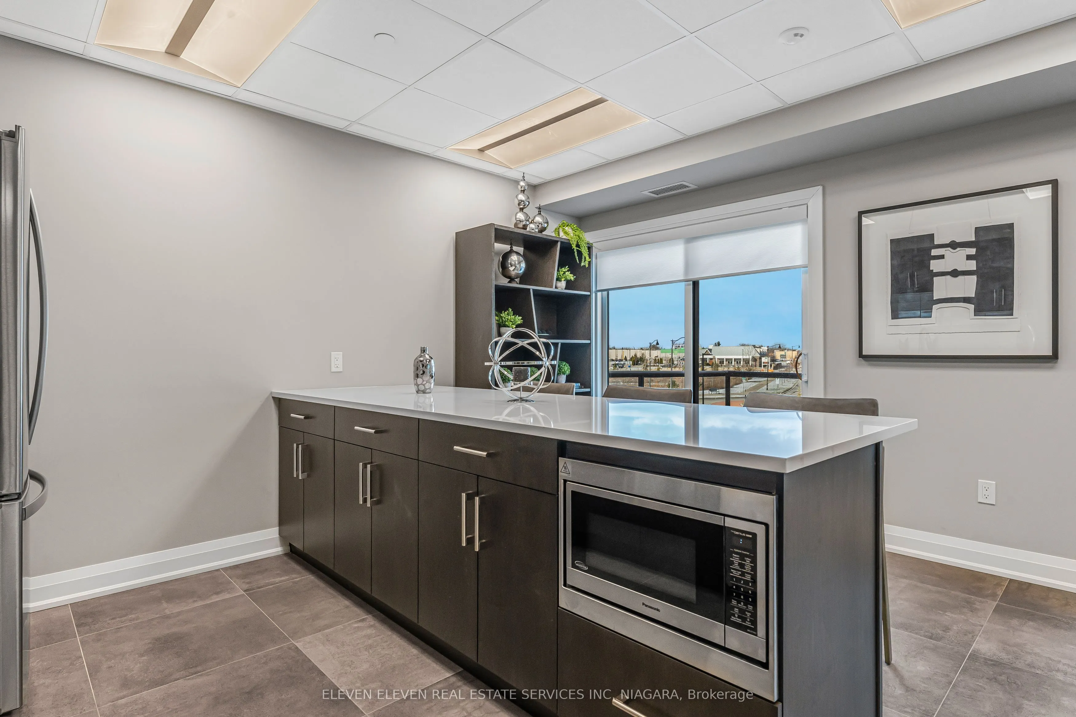 118 Summersides Boulevard, #402