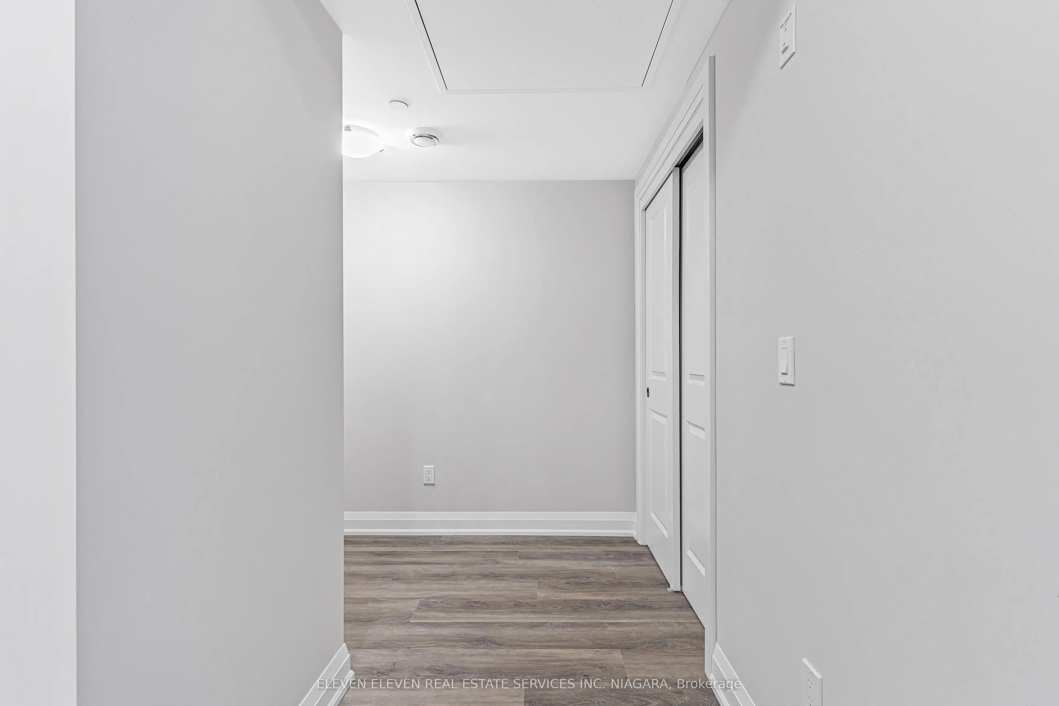 118 Summersides Boulevard, #402