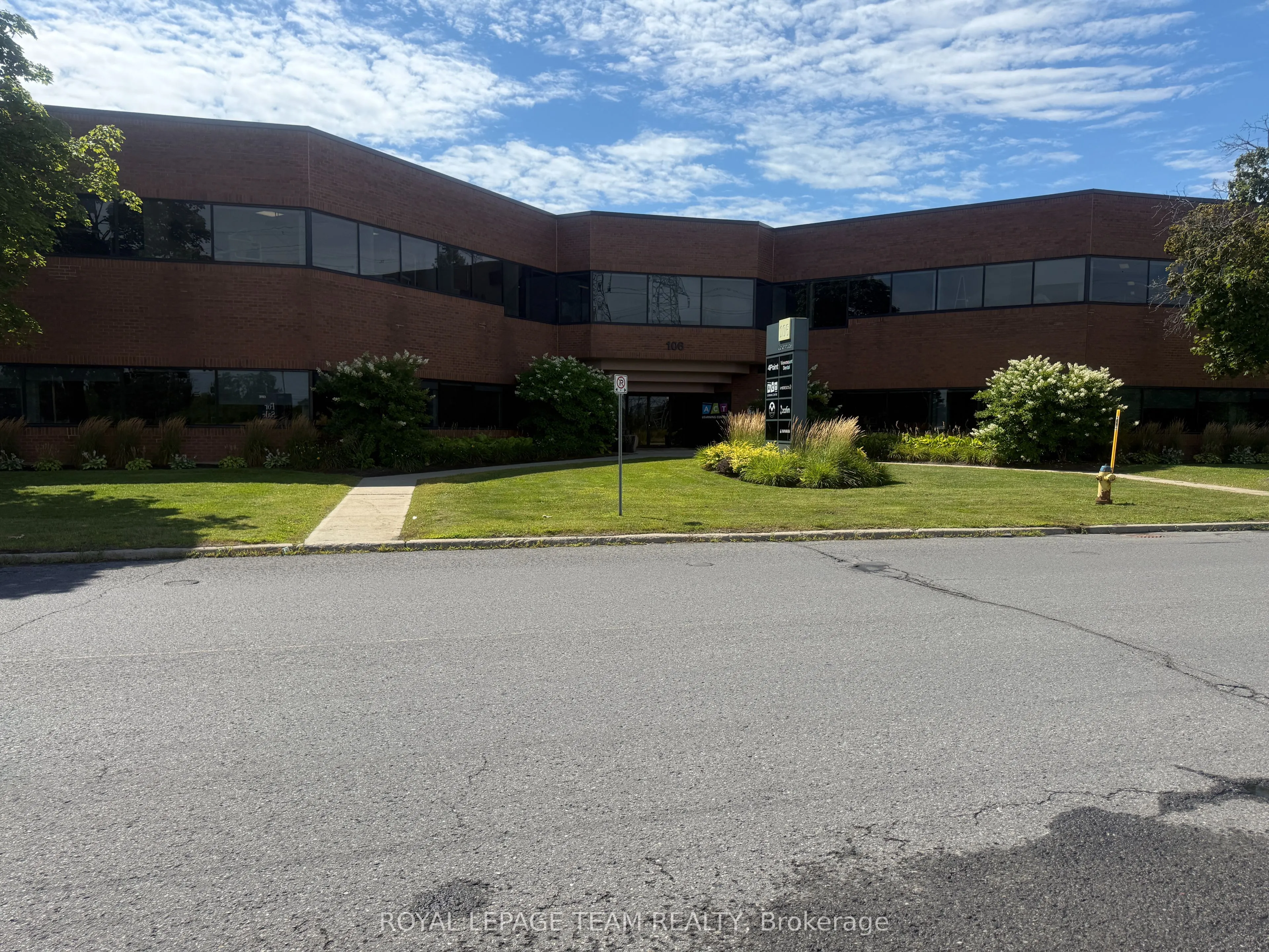 106 Colonnade Road N, #230