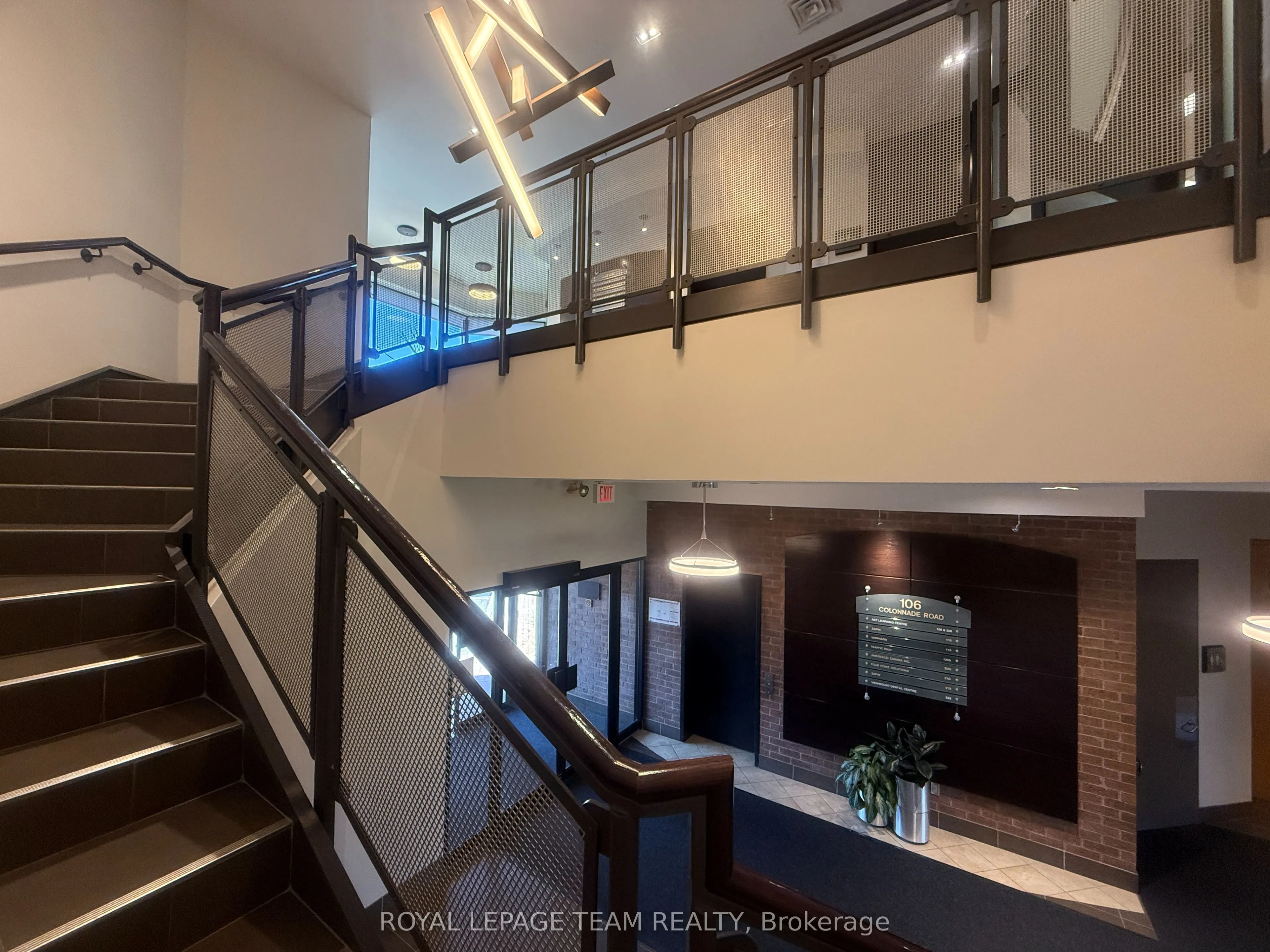 106 Colonnade Road N, #230