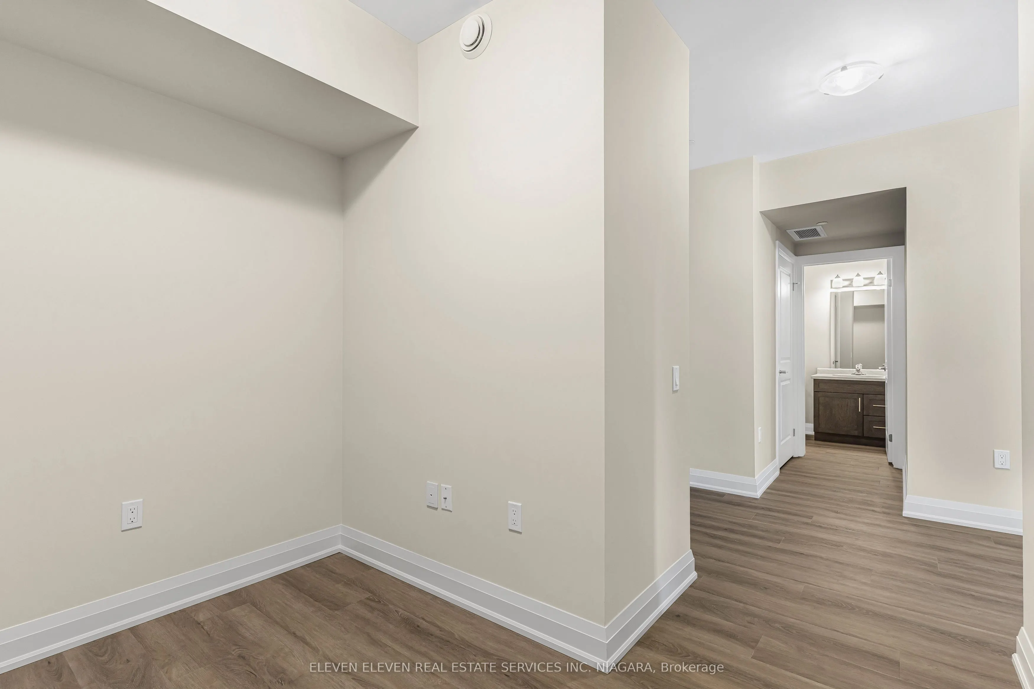 118 Summersides Boulevard, #206