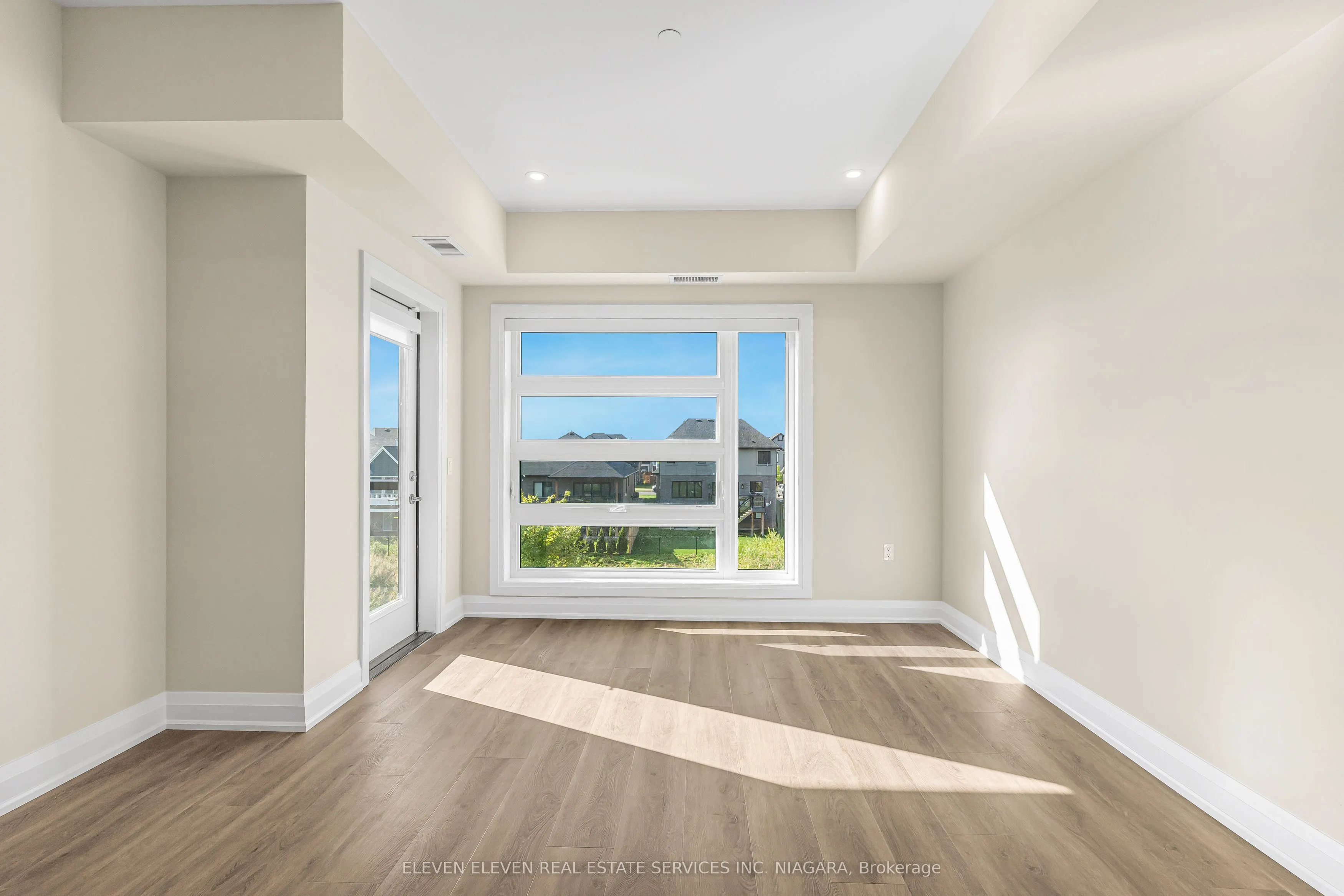 118 Summersides Boulevard, #206