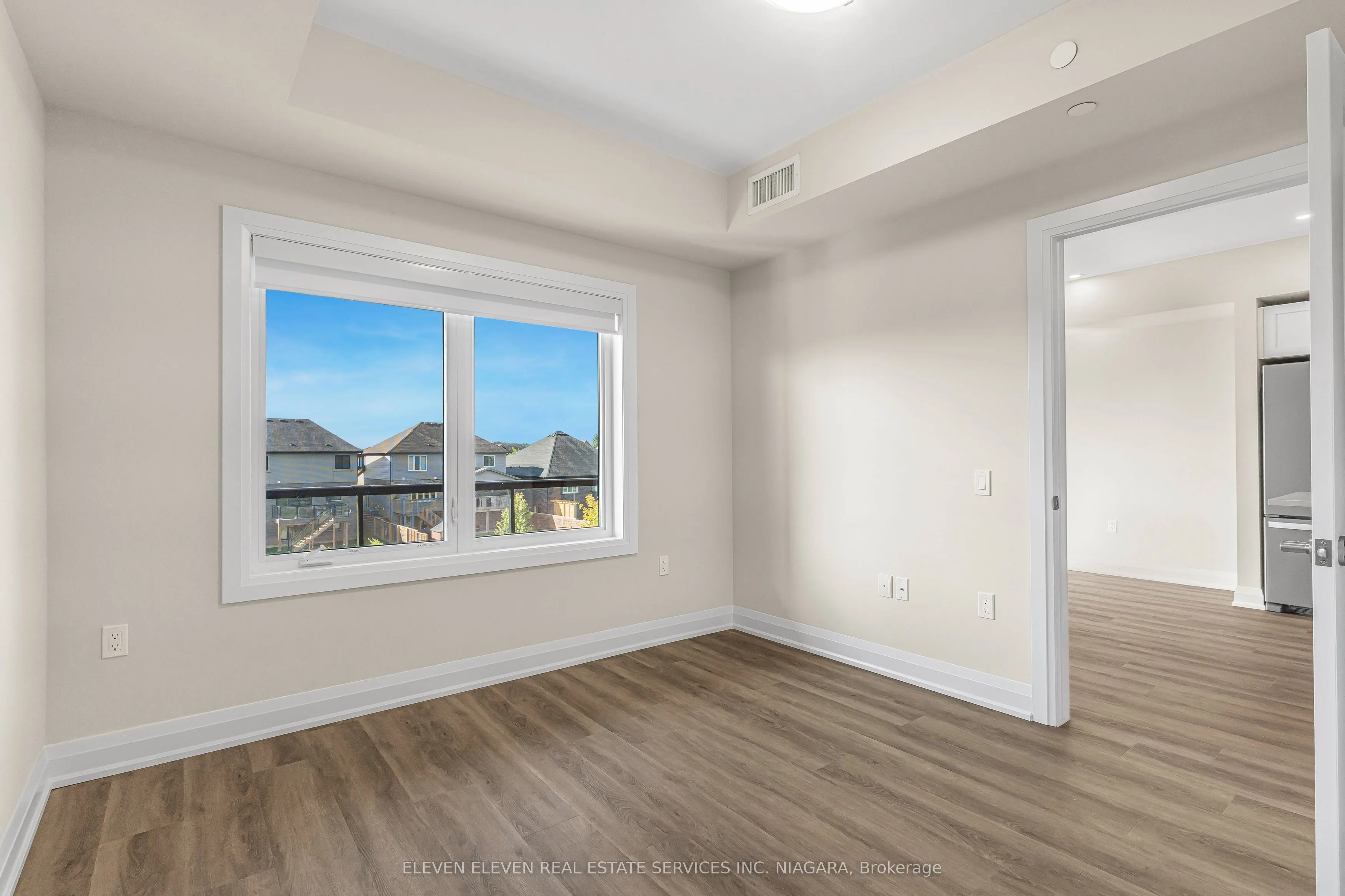 118 Summersides Boulevard, #206