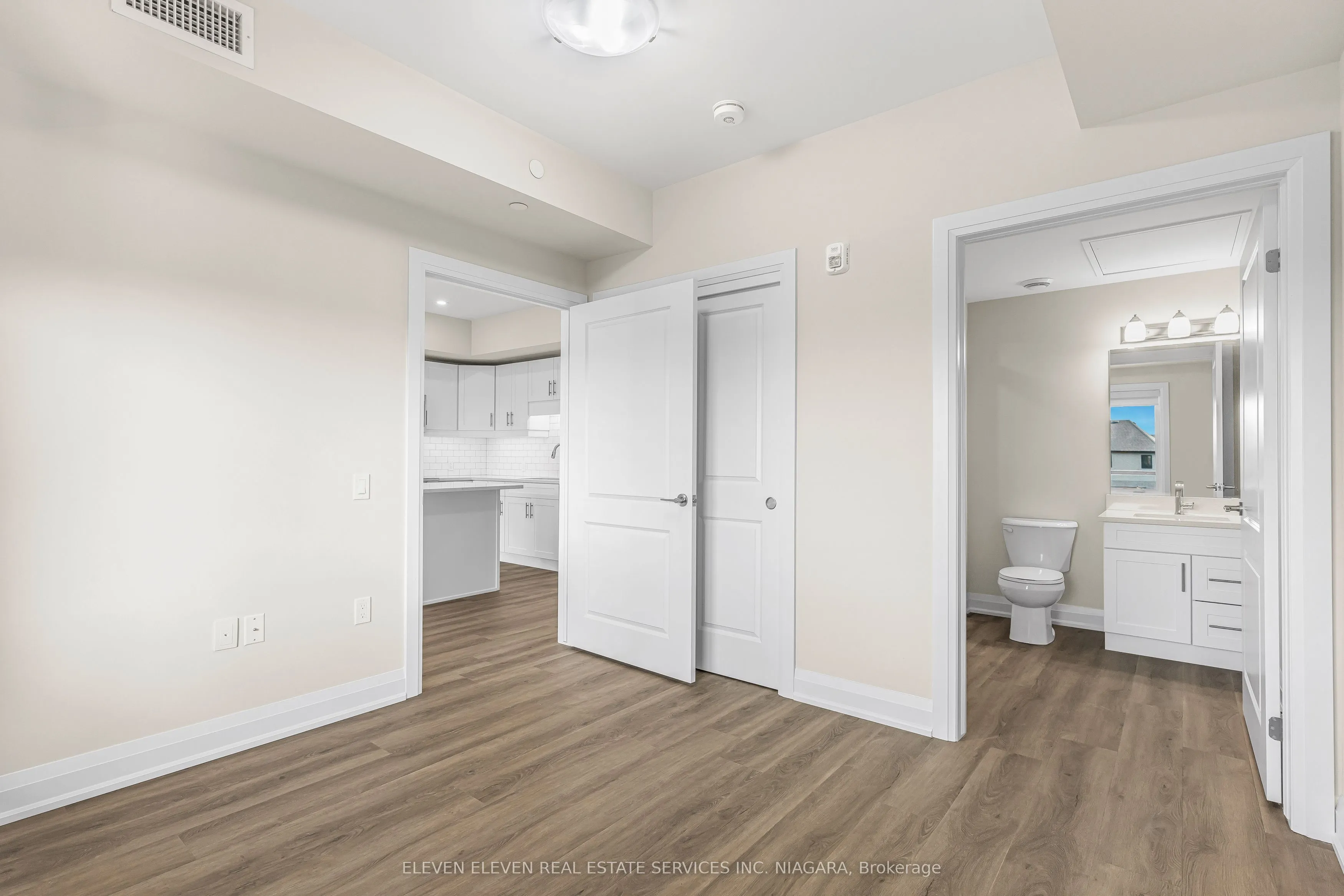 118 Summersides Boulevard, #206