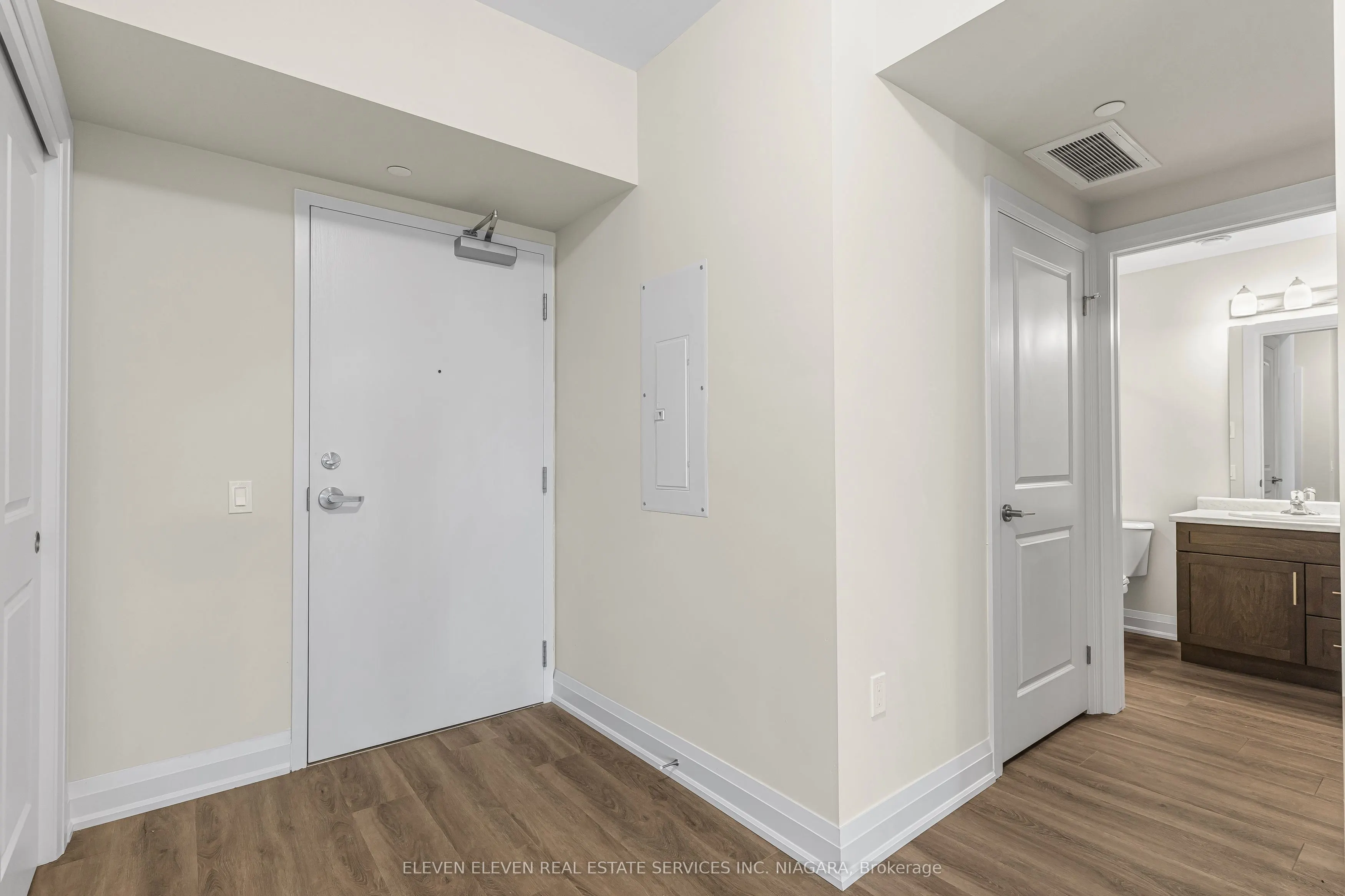 118 Summersides Boulevard, #206
