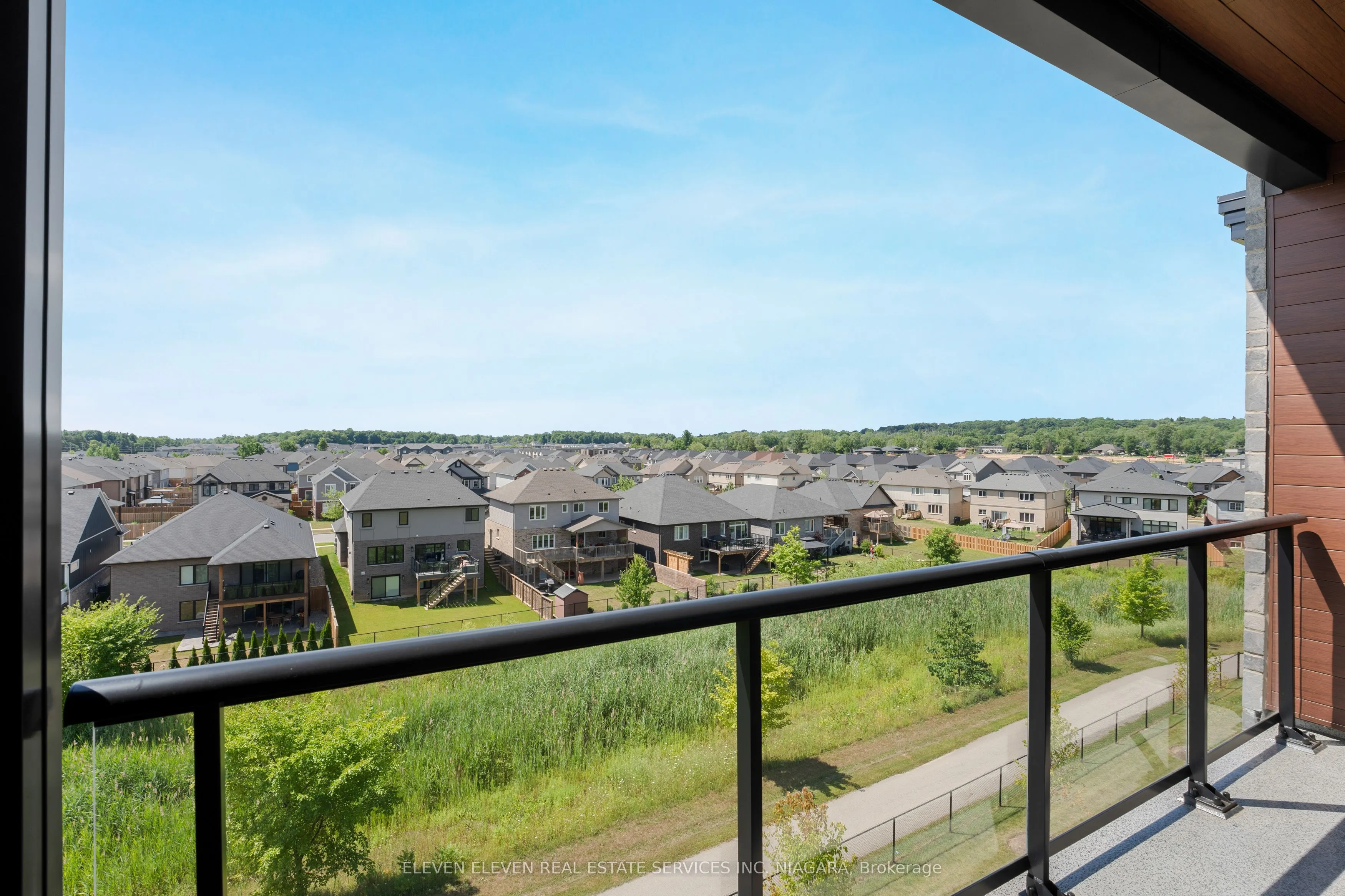 118 Summersides Boulevard, #406