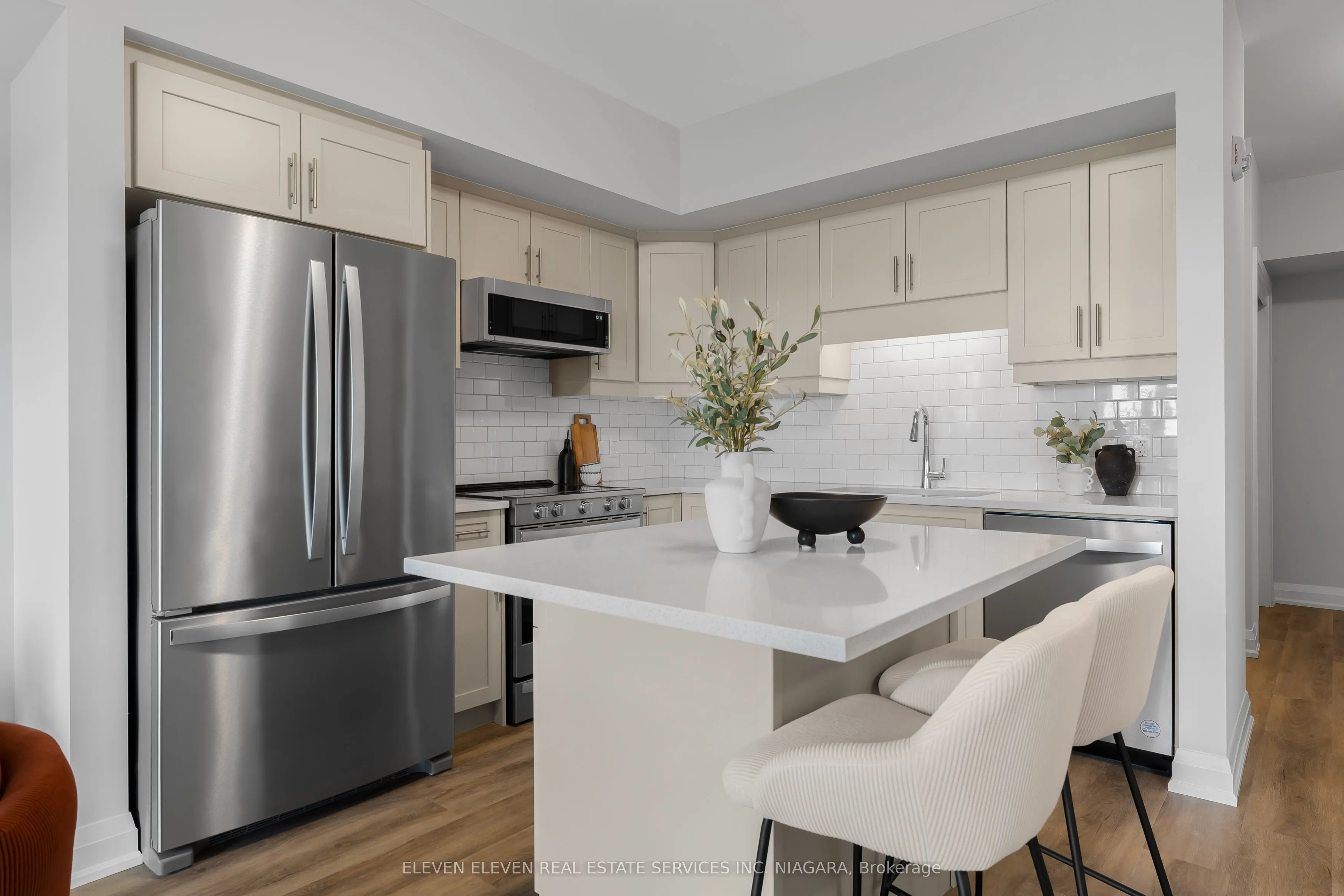118 Summersides Boulevard, #406