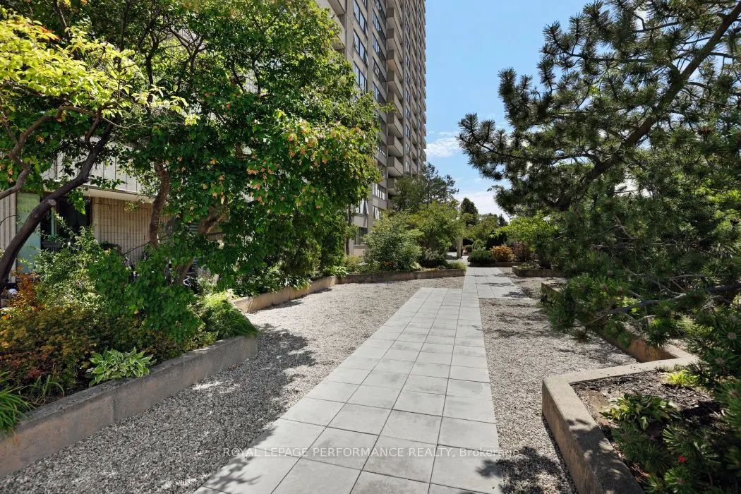 2625 Regina Street, #301