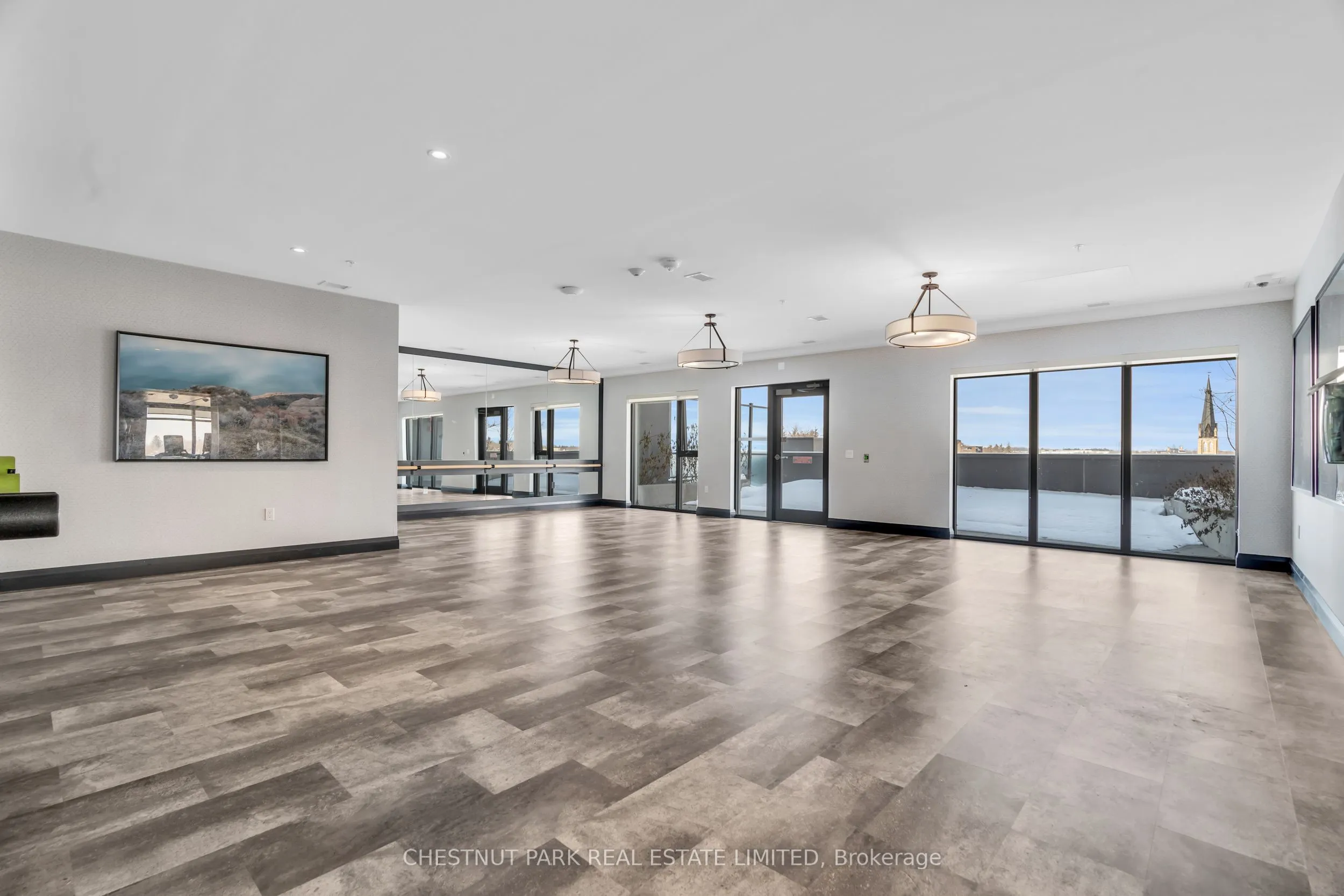 15 Glebe Street, #2001