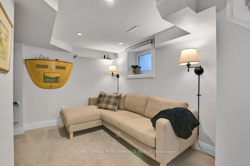 59 Glendale Avenue