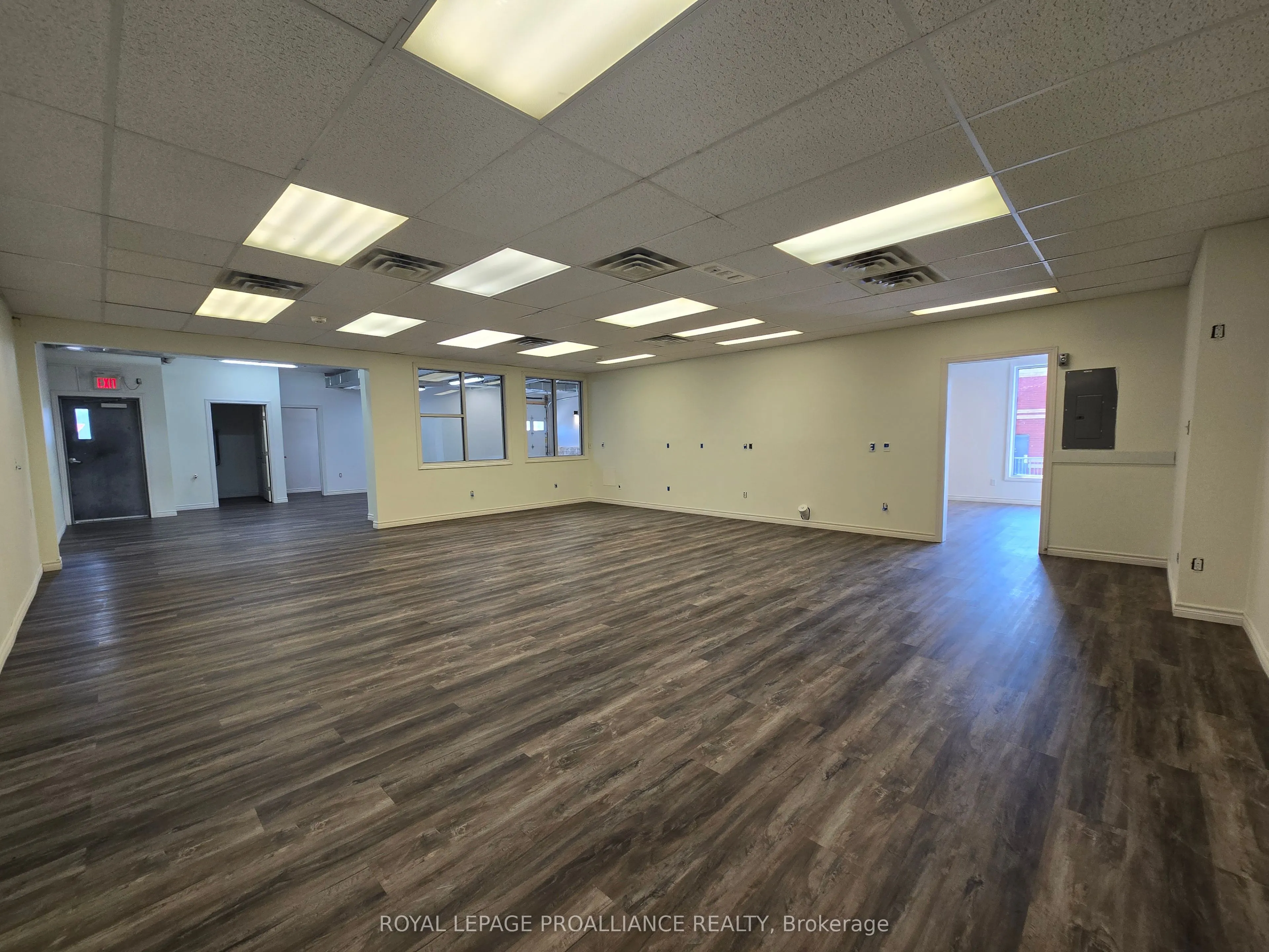 287 Dundas Street E, #3