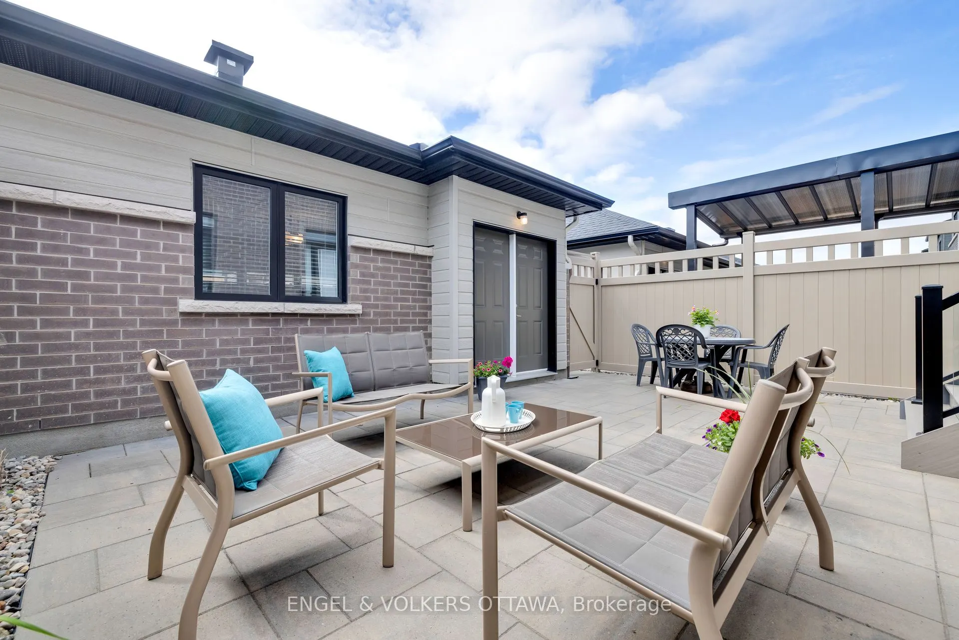 624 Mikinak Road