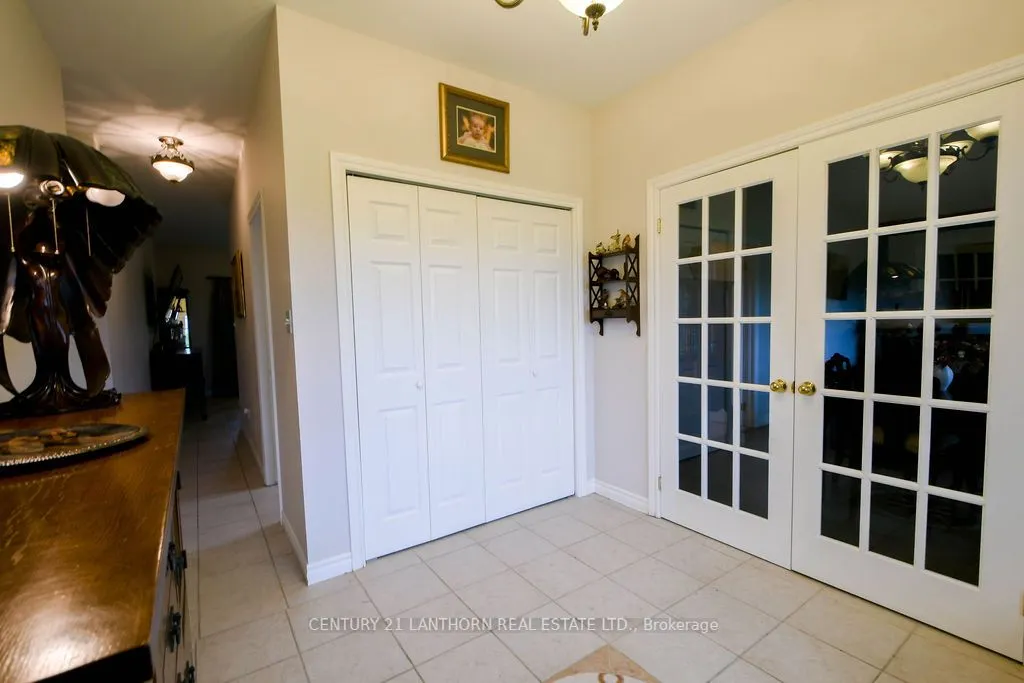 82 Livingwood Crescent