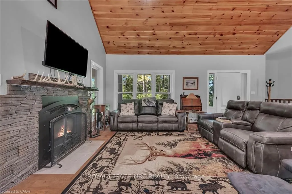352 Moulton-Aiken Road