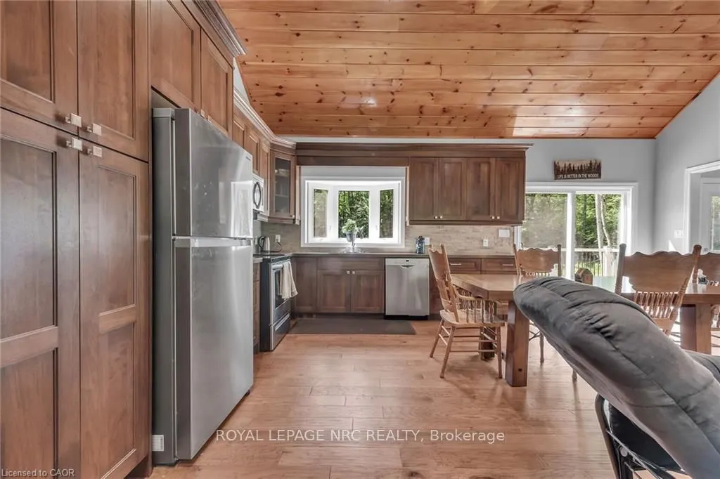 352 Moulton-Aiken Road