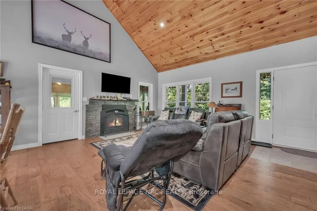 352 Moulton-Aiken Road