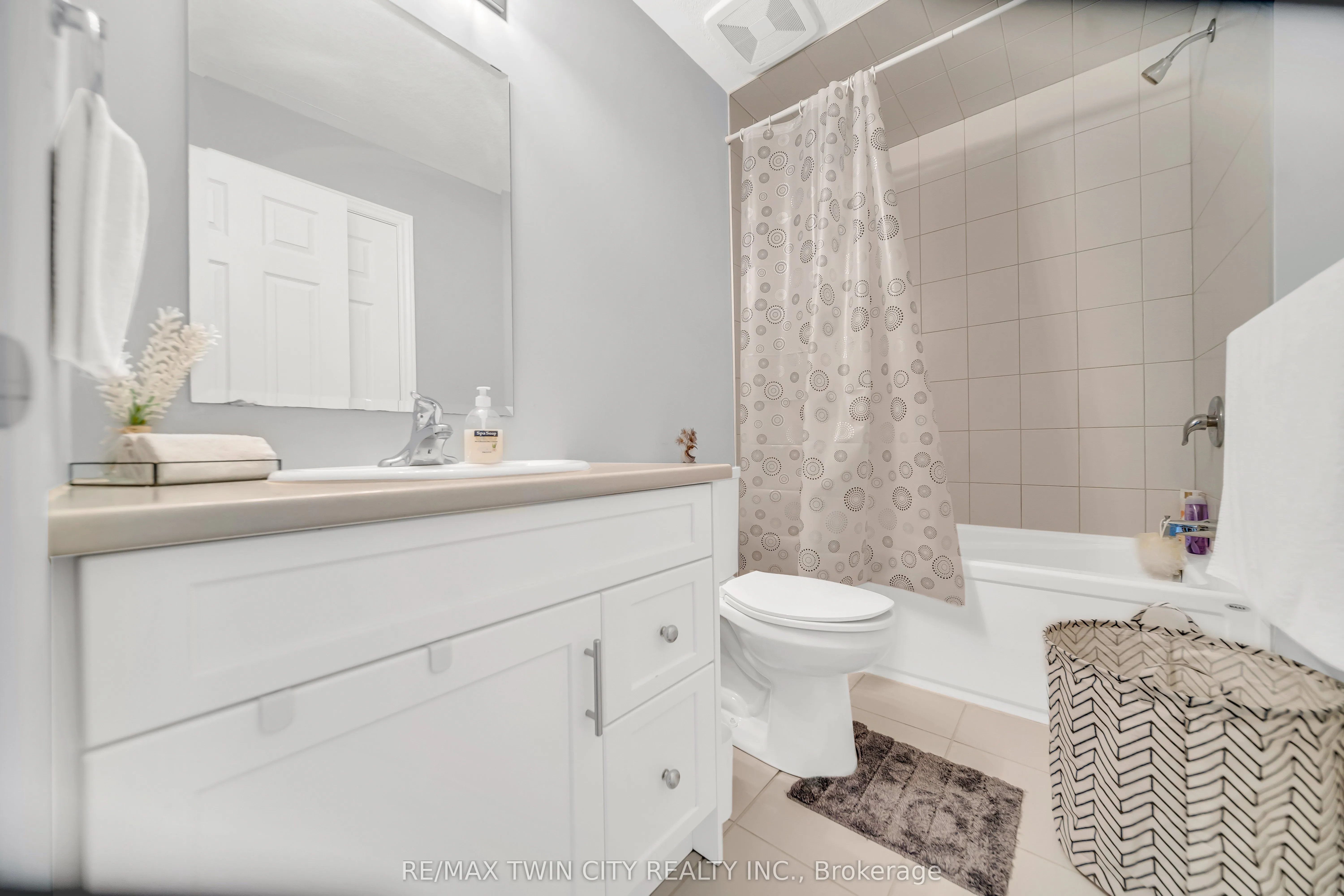 186 Wheat Lane, #93