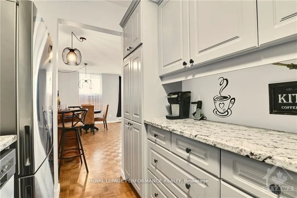 2020 JASMINE Crescent, #1115