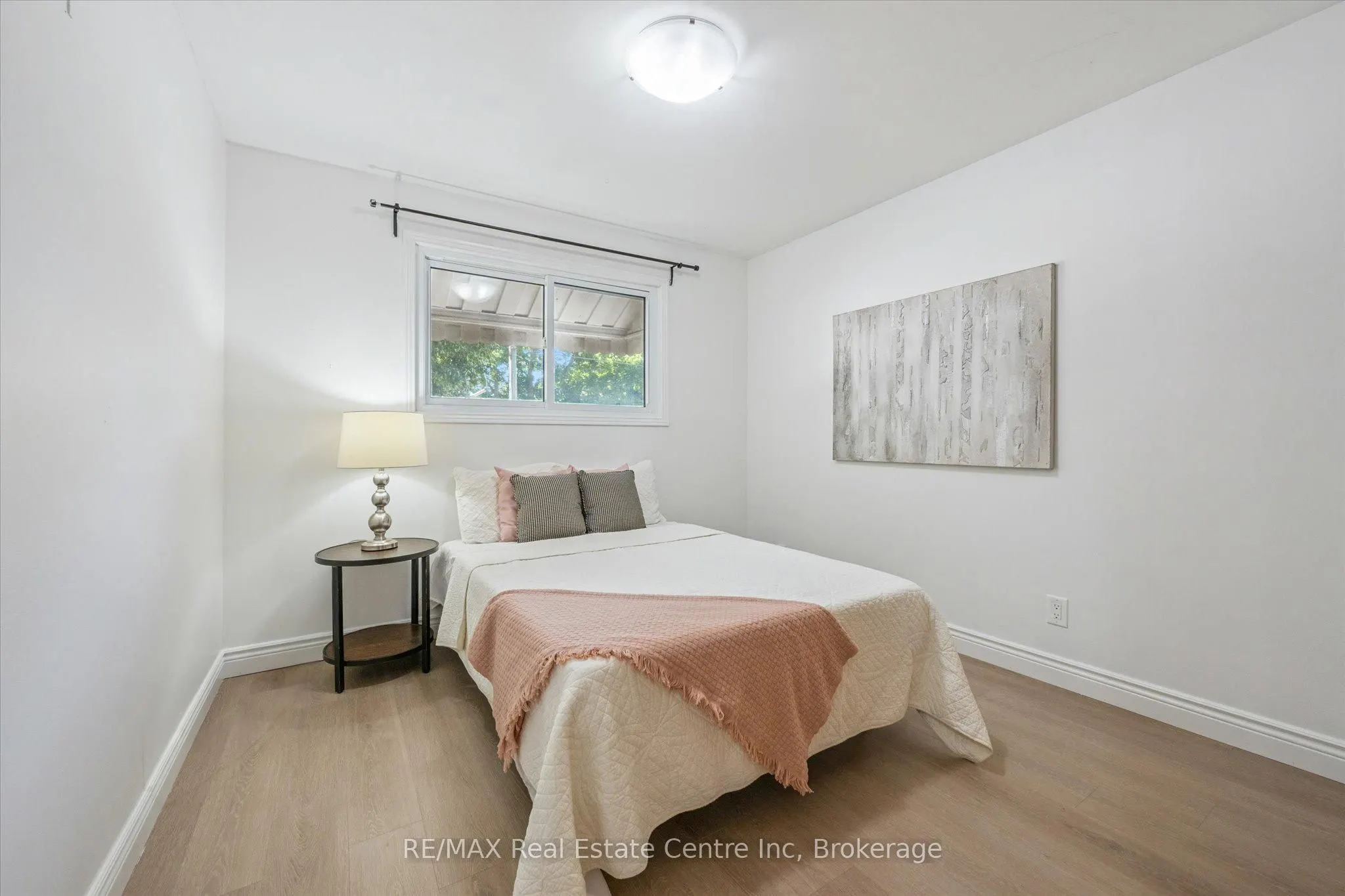 72 Ferndale Avenue