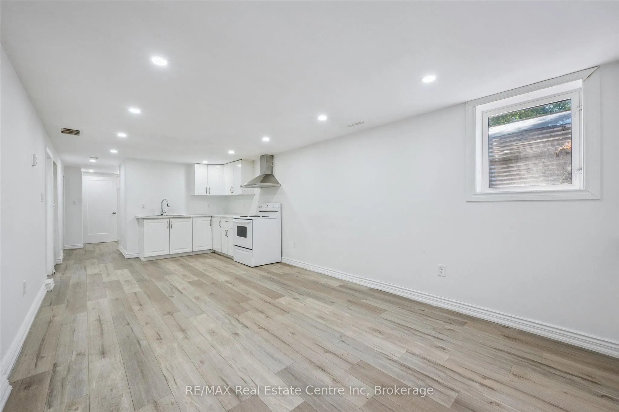72 Ferndale Avenue