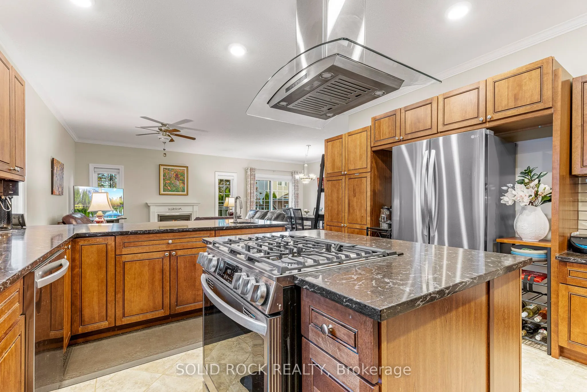 1021 Crestwood Drive