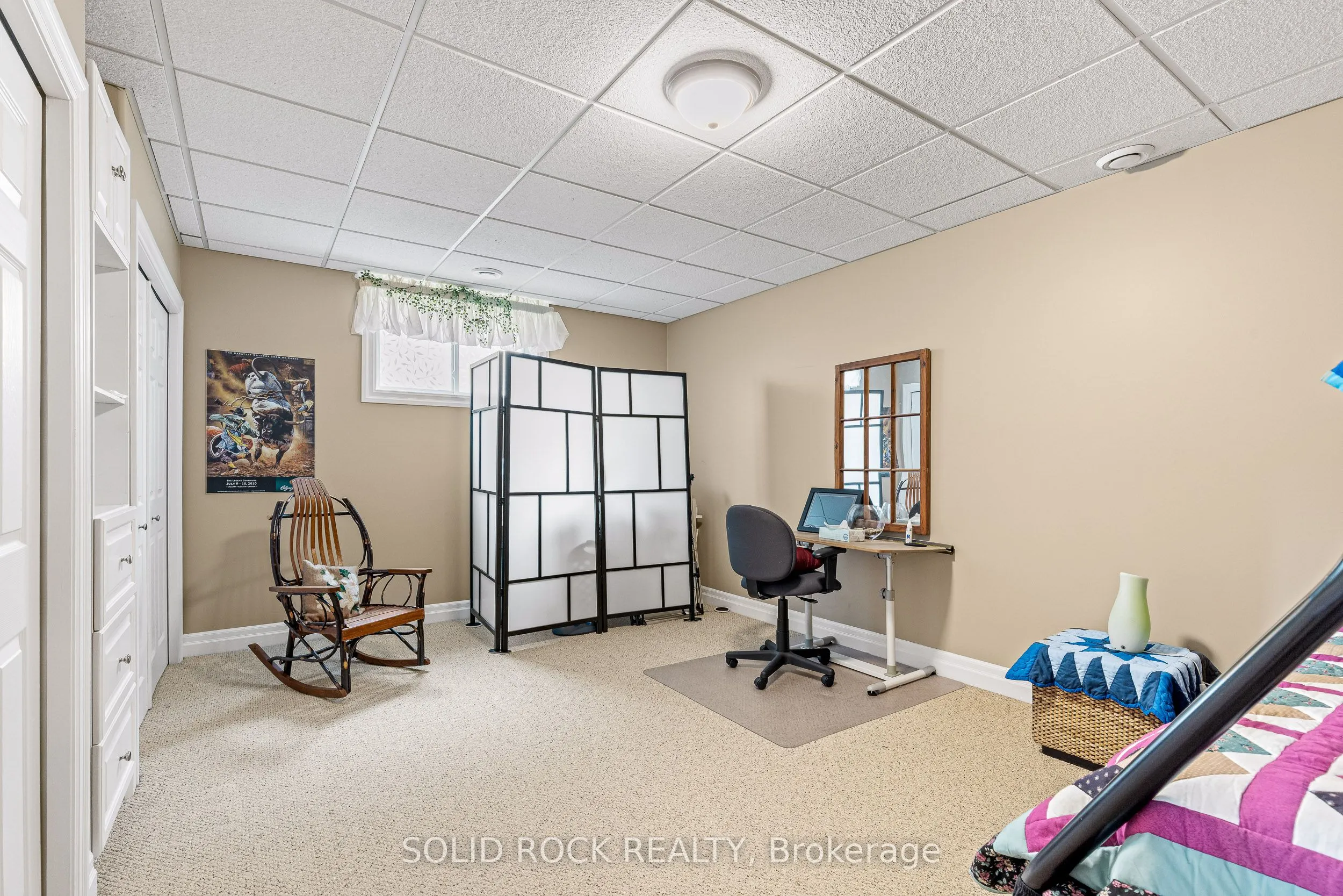 1021 Crestwood Drive