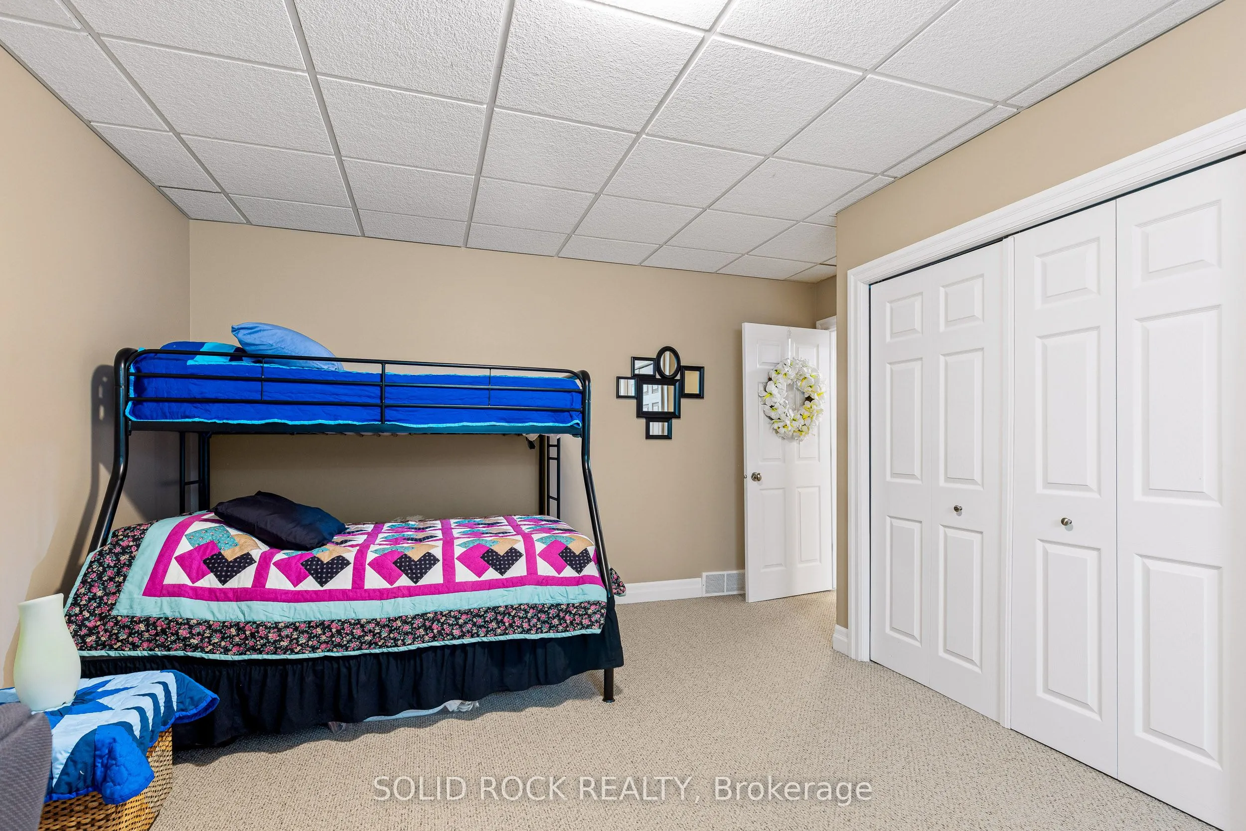 1021 Crestwood Drive
